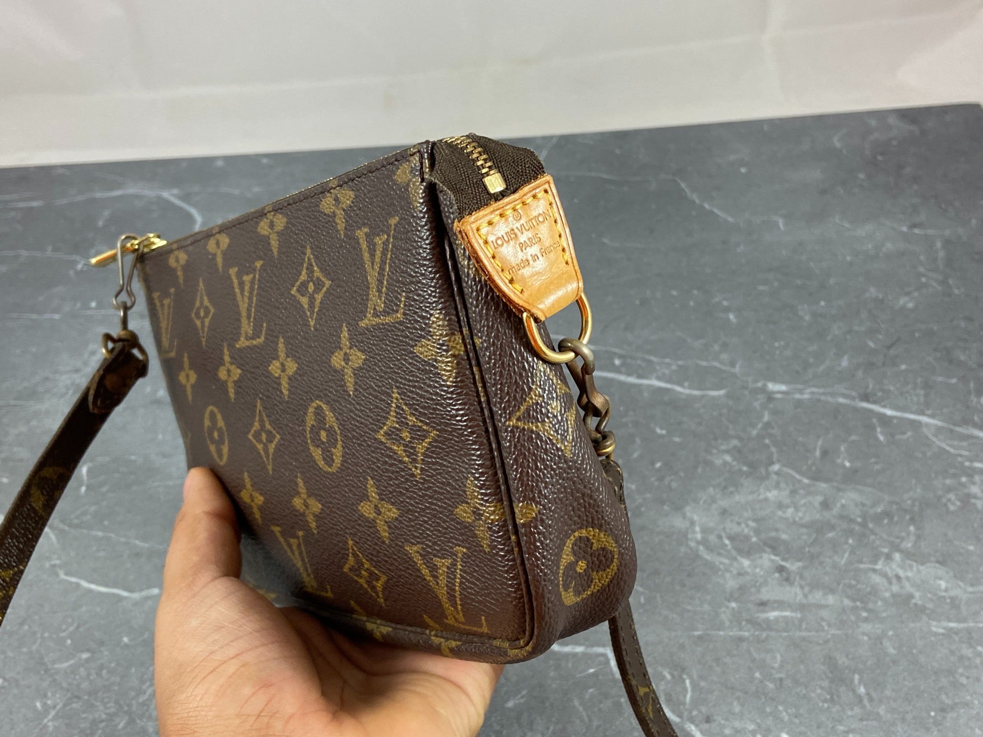 Louis Vuitton Pochette Accessoires Monogram Canvas
