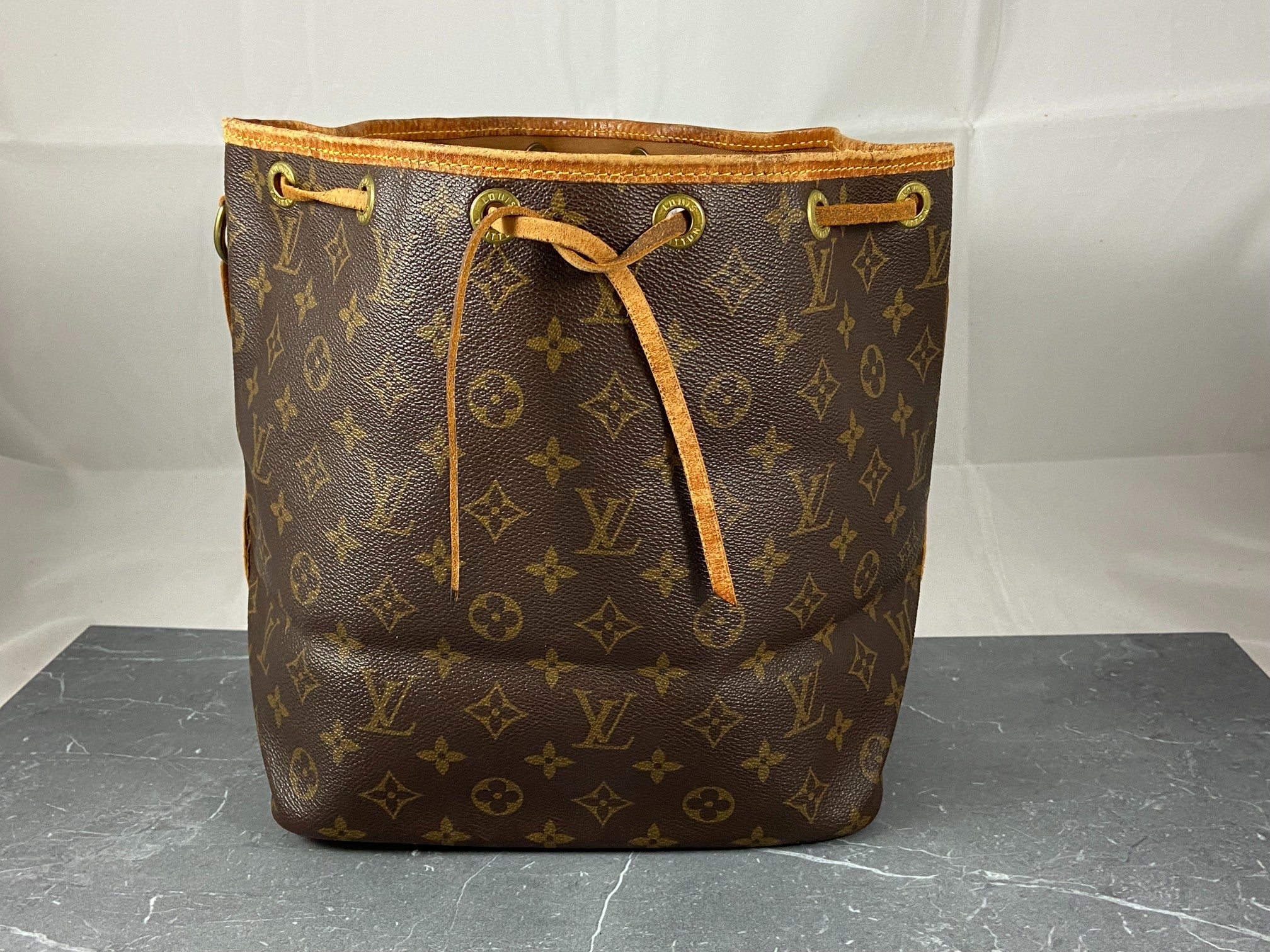 Louis Vuitton Sac Noé Petit Monogram Canvas
