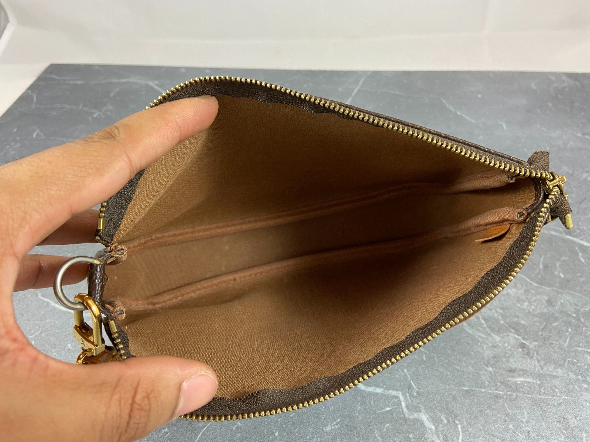 Louis Vuitton Pochette Accessoires Monogram Canvas