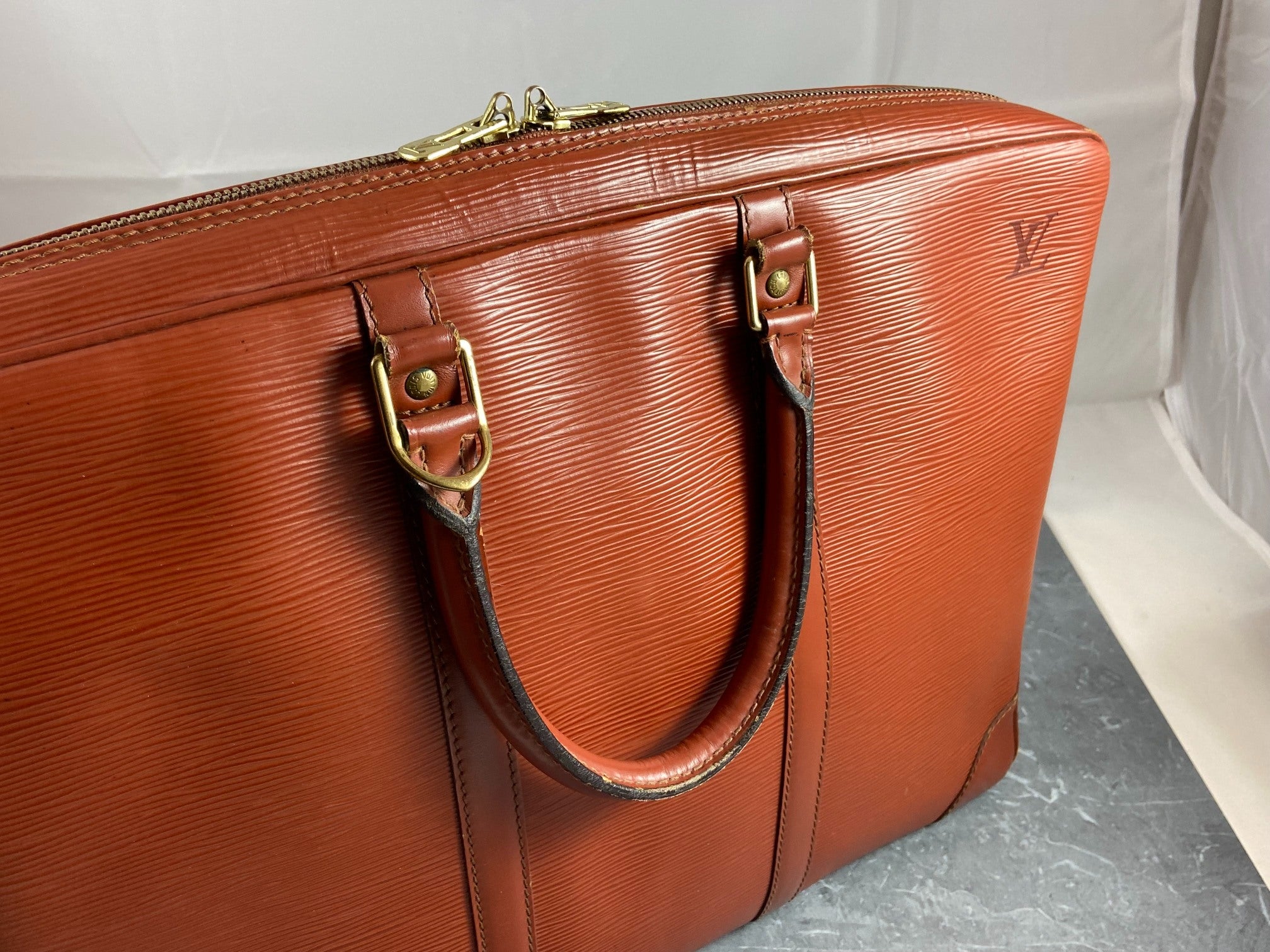 Louis Vuitton Porte Documents Voyage Brown Epi Leather