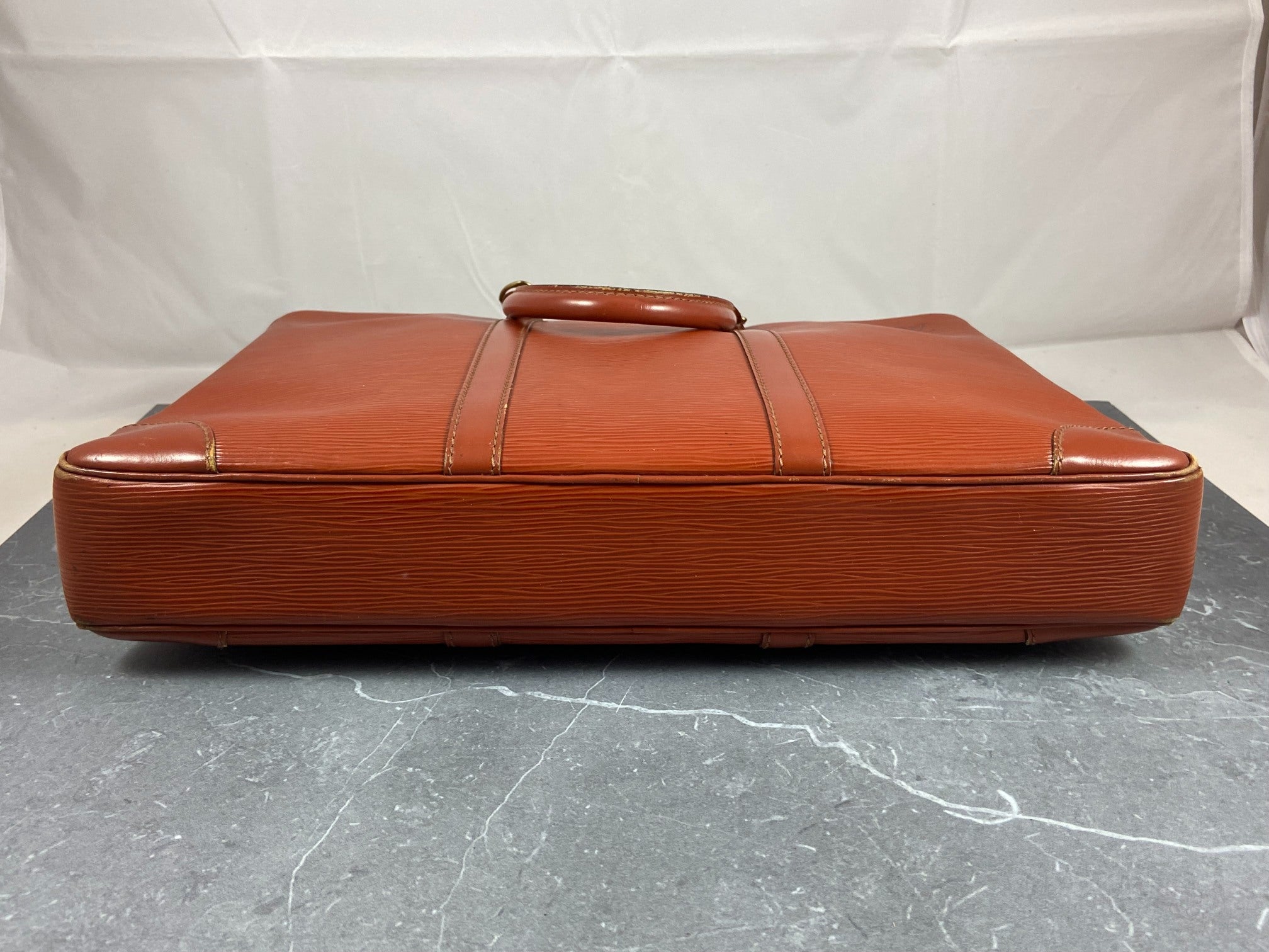 Louis Vuitton Porte Documents Voyage Brown Epi Leather