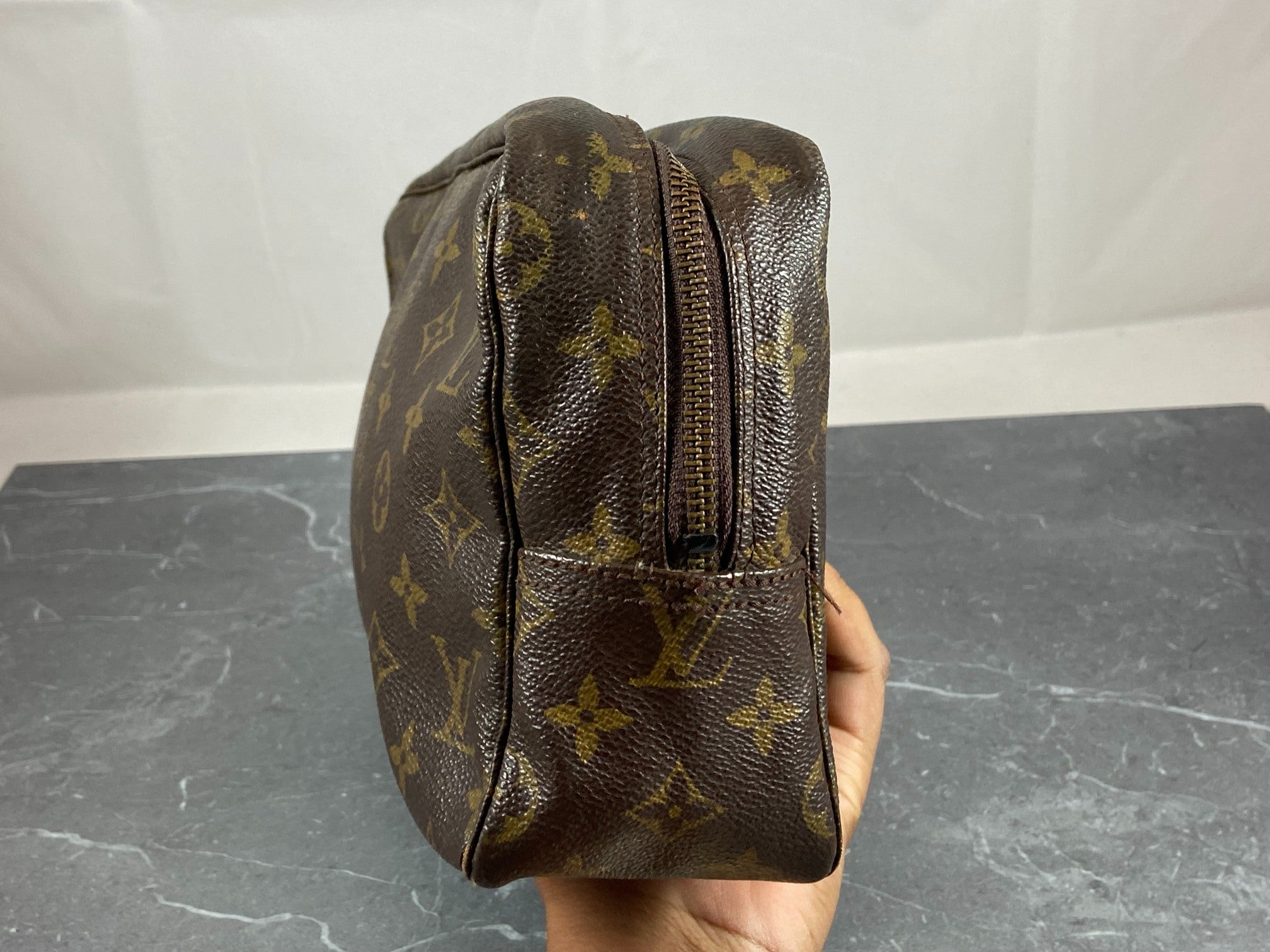 Louis Vuitton Trousse Toilette 28 Monogram Canvas