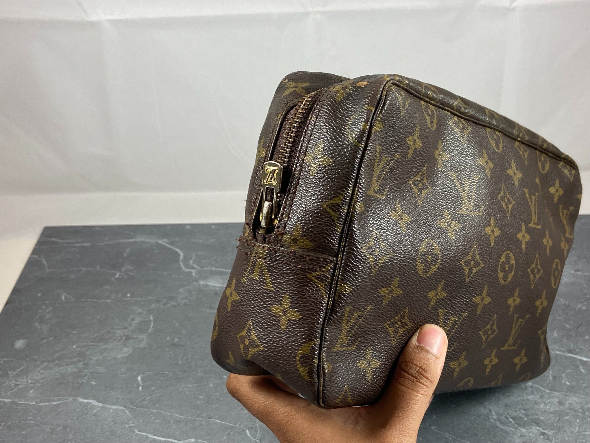 Louis Vuitton Trousse Toilette 28 Monogram Canvas