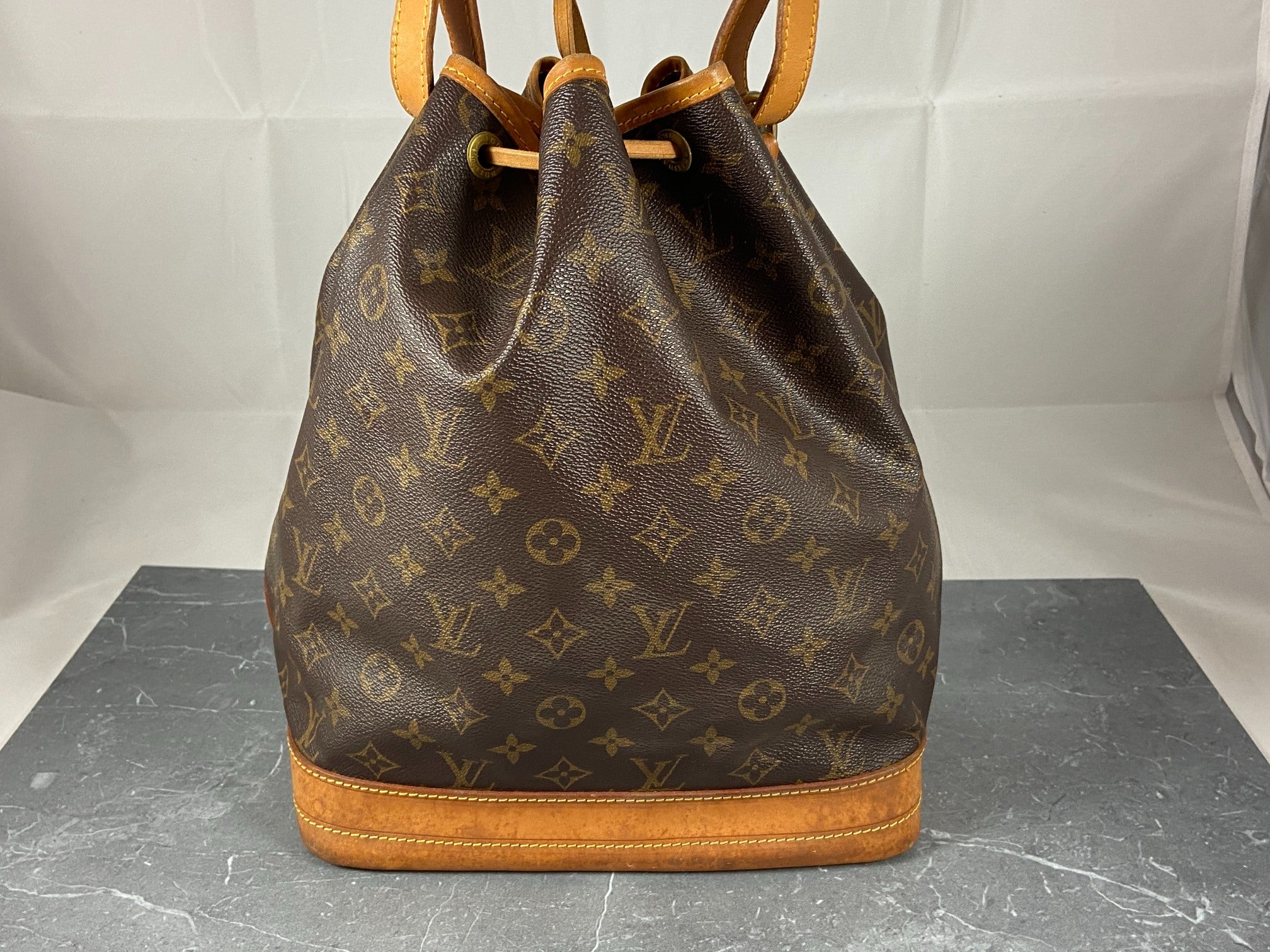 Louis Vuitton Sac Noé Grand Monogram Canvas