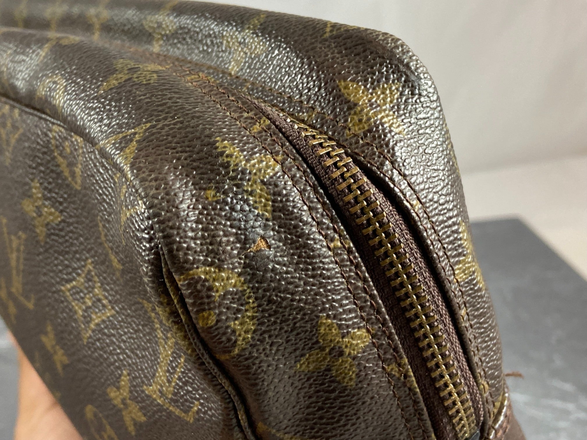 Louis Vuitton Trousse Toilette 28 Monogram Canvas