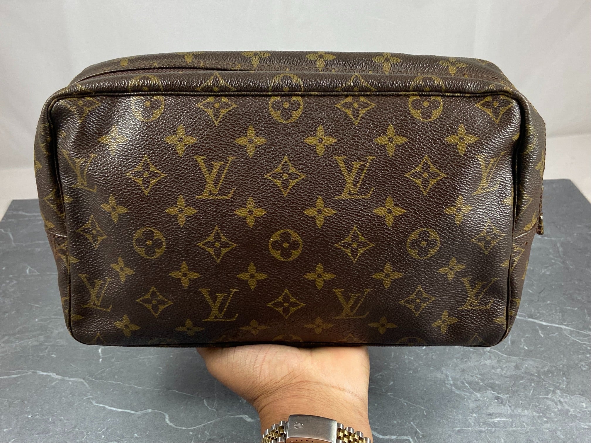 Louis Vuitton Trousse Toilette 28 Monogram Canvas