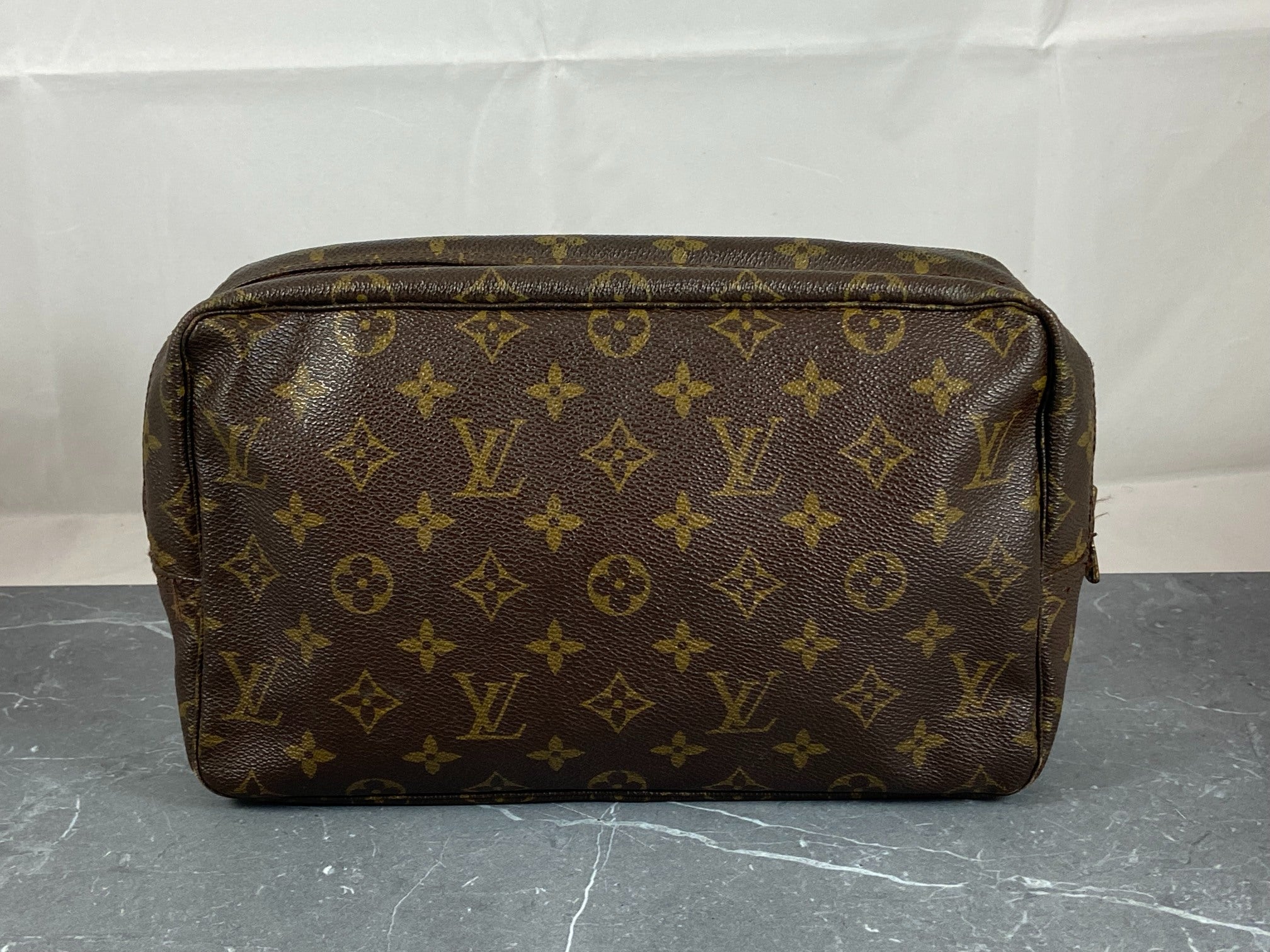 Louis Vuitton Trousse Toilette 28 Monogram Canvas