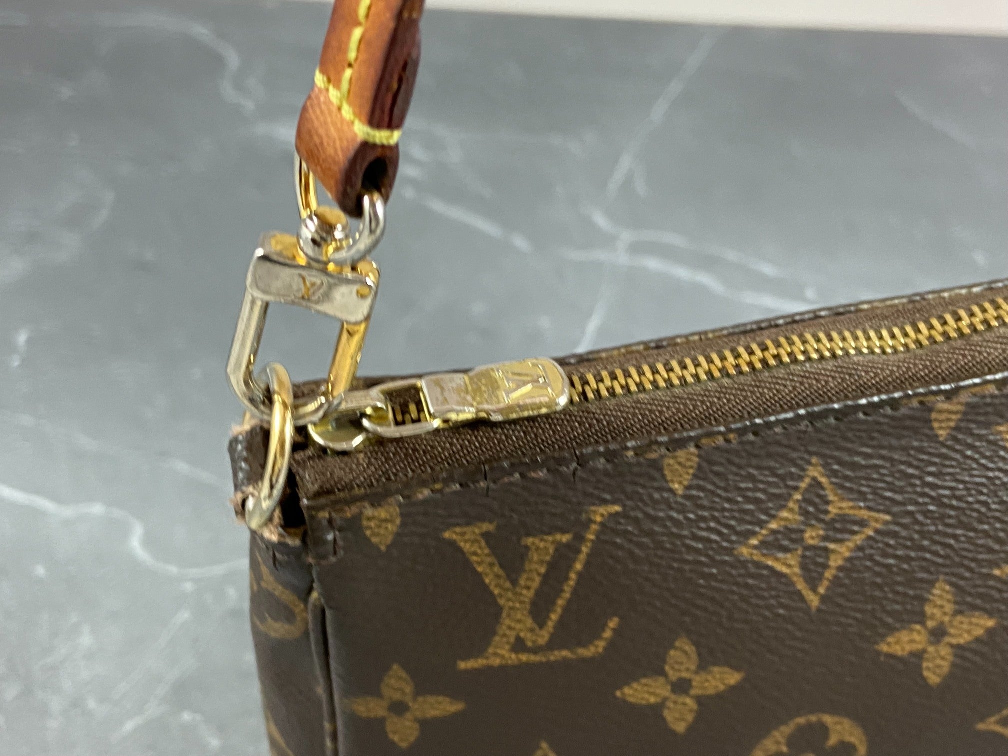 Louis Vuitton Pochette Accessoires NM Monogram Canvas