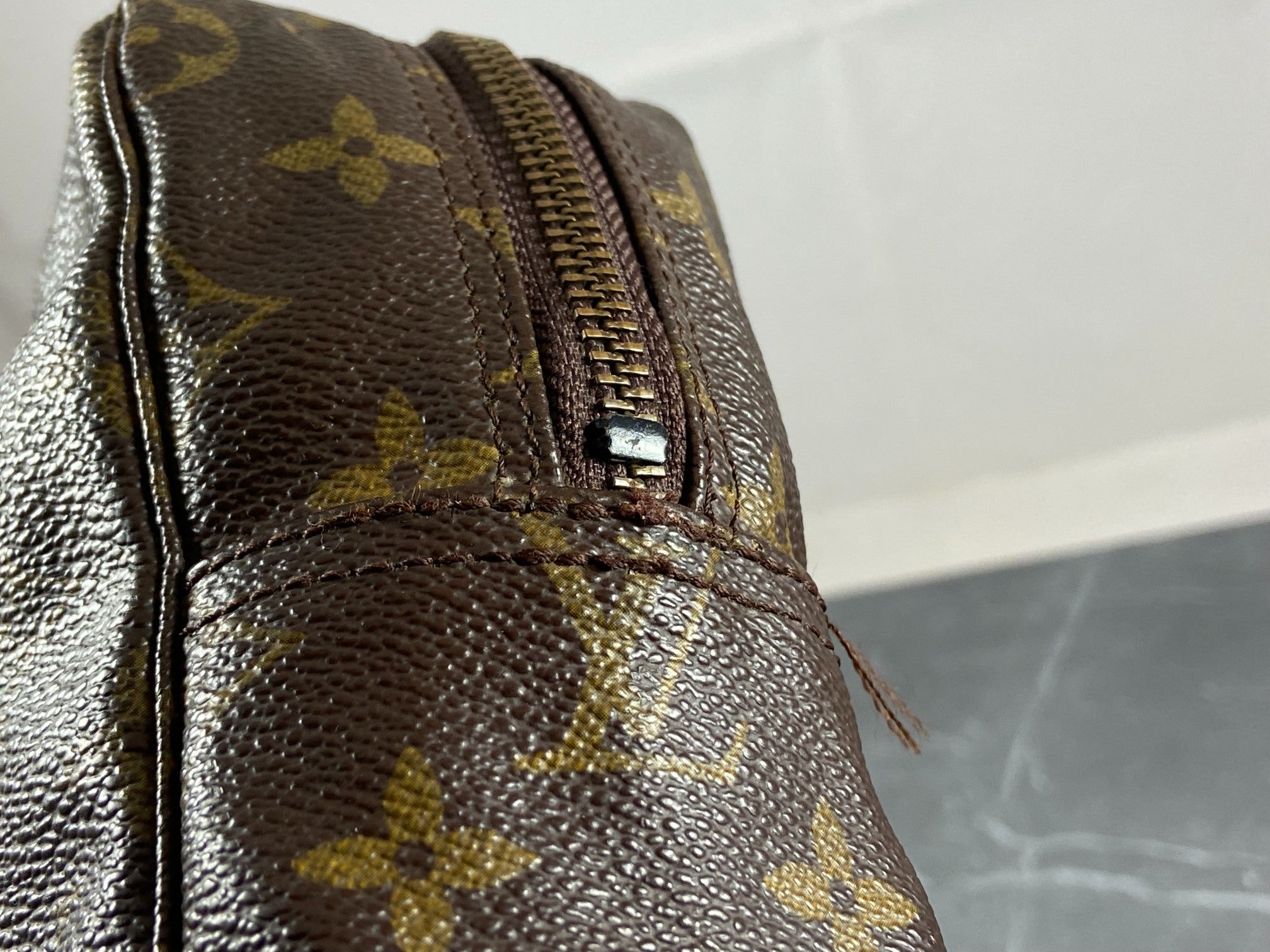 Louis Vuitton Trousse Toilette 28 Monogram Canvas