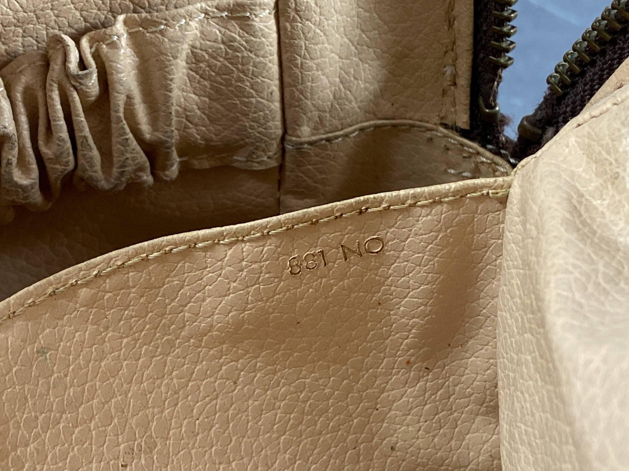 Louis Vuitton Trousse Toilette 28 Monogram Canvas