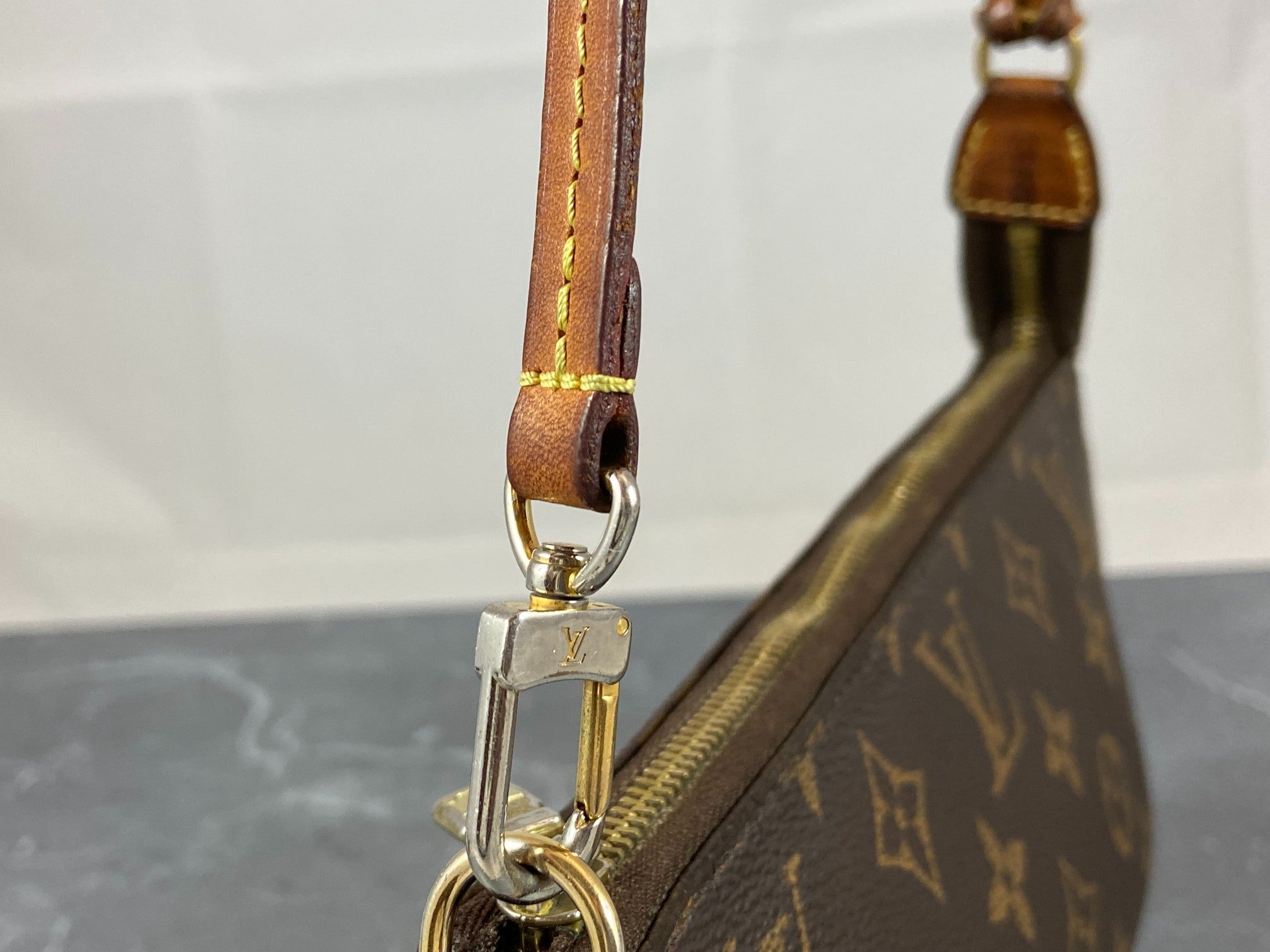 Louis Vuitton Pochette Accessoires NM Monogram Canvas