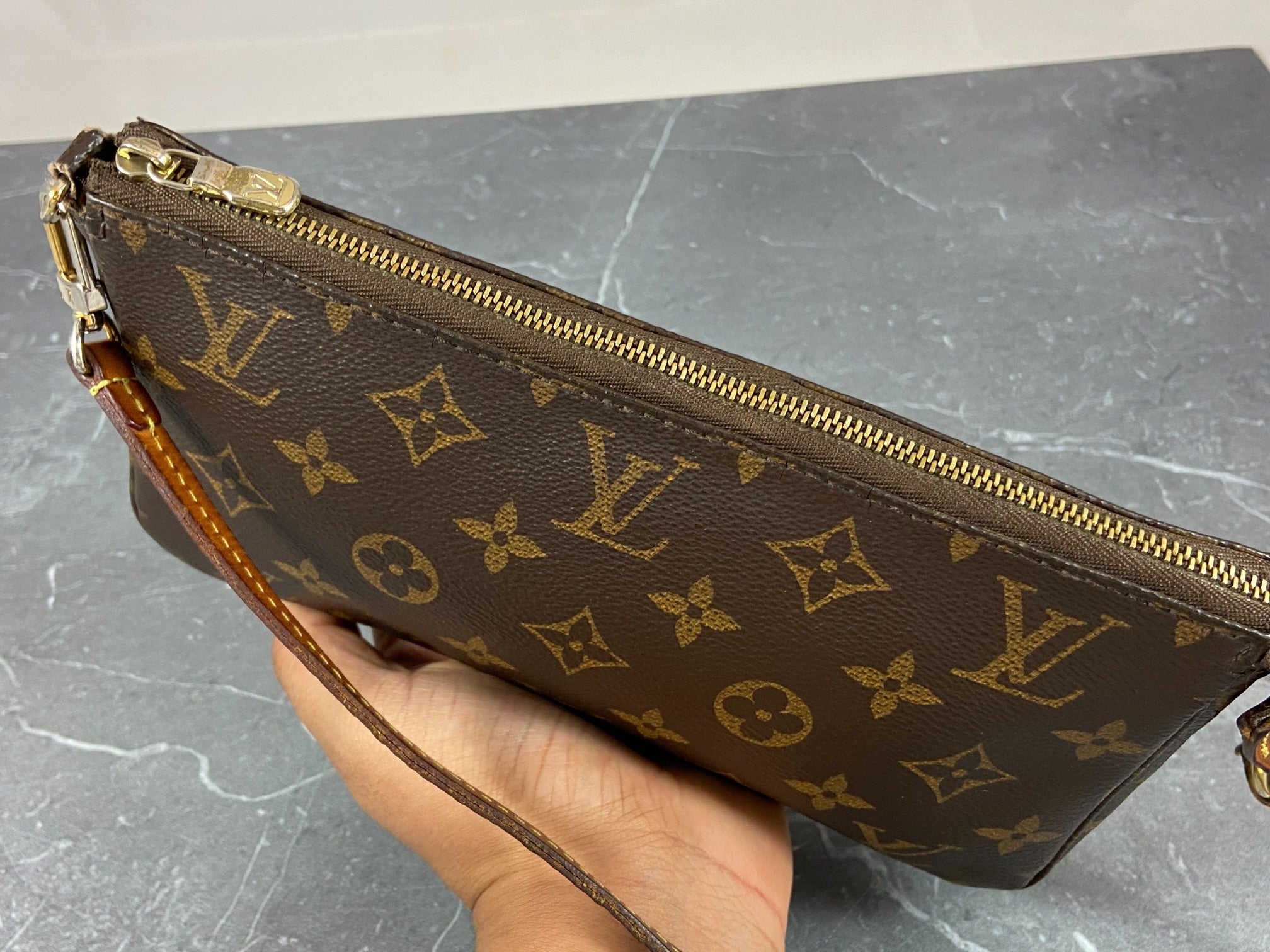 Louis Vuitton Pochette Accessoires NM Monogram Canvas