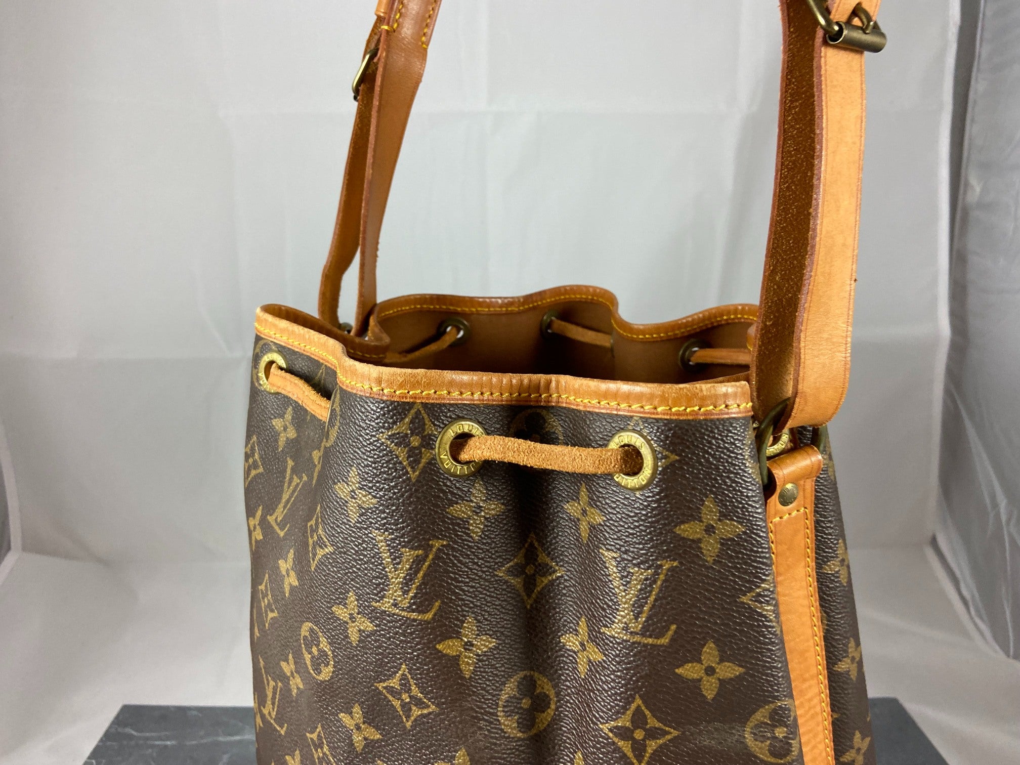 Louis Vuitton Sac Noé Grand Monogram Canvas