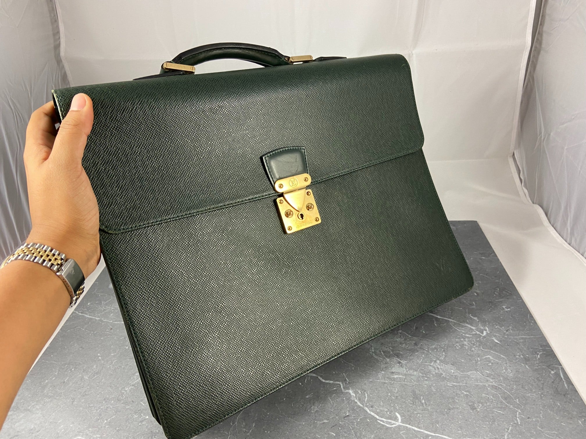 Louis Vuitton Laguito Briefcase Green Taiga Leather