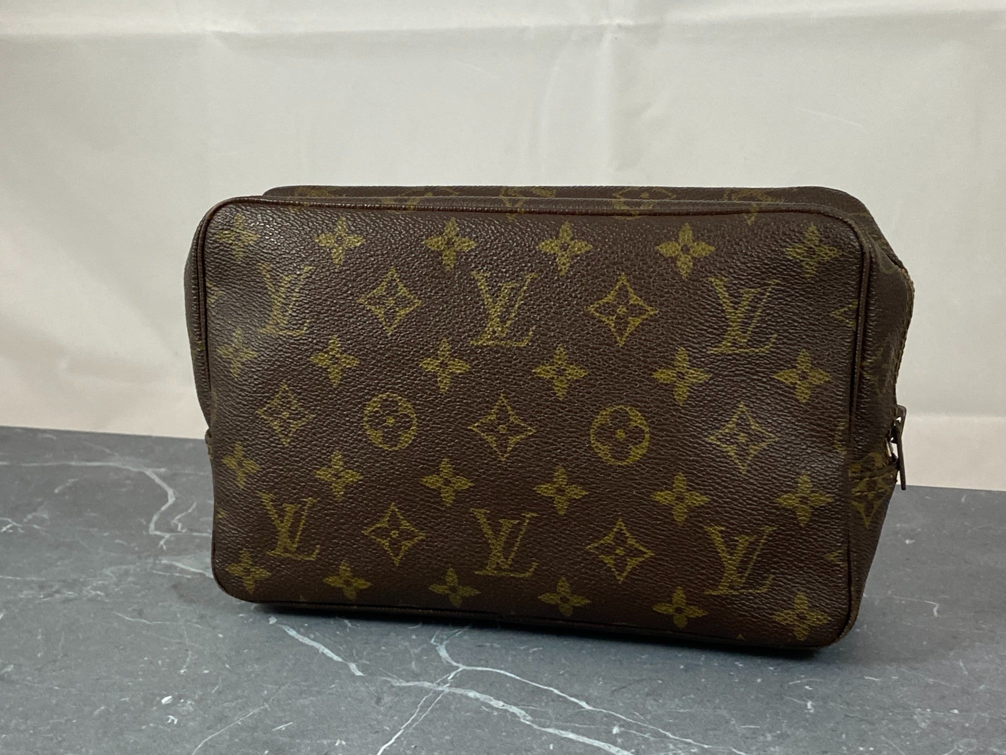 Louis Vuitton Trousse Toilette 23 Monogram Canvas
