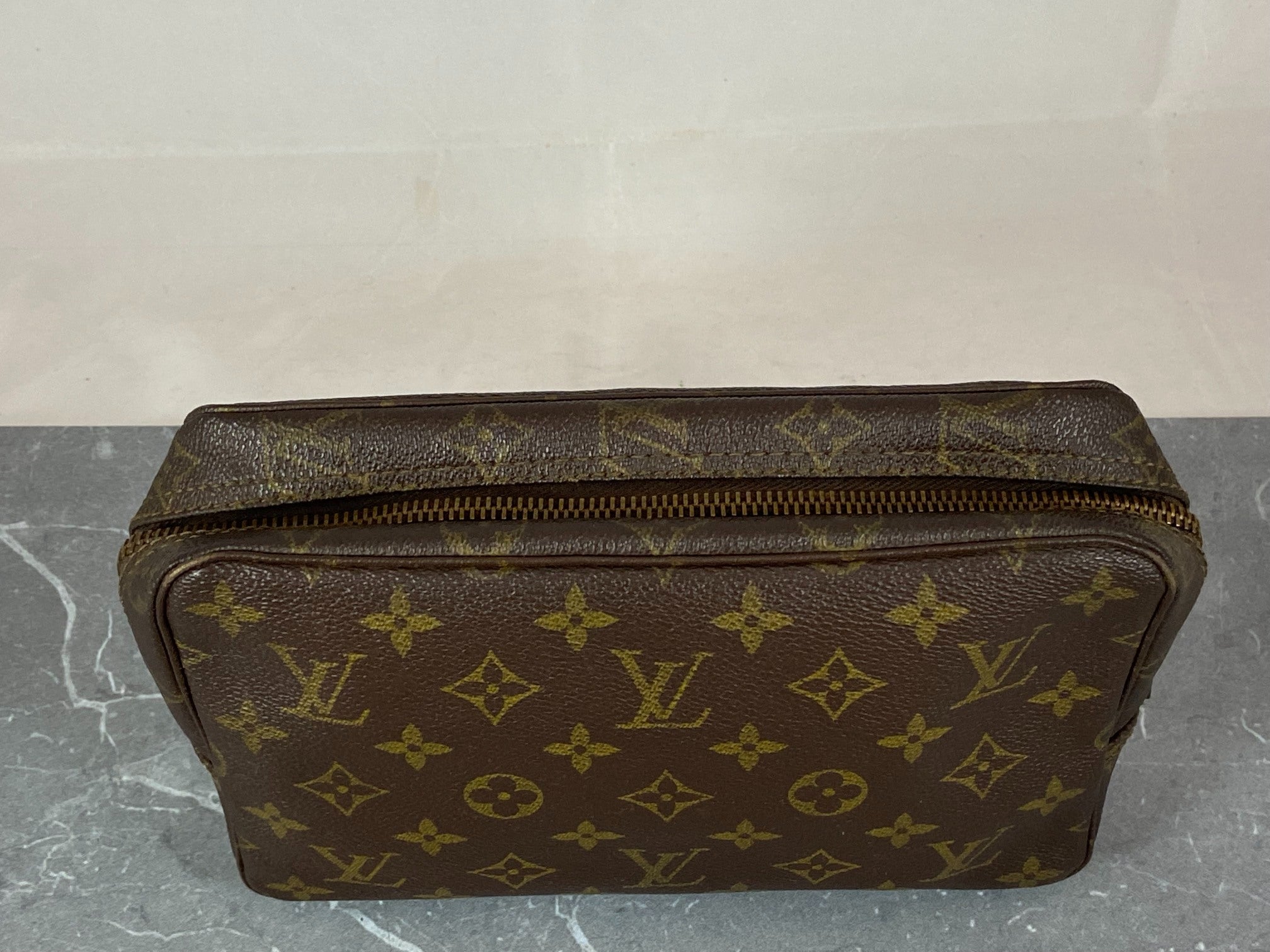 Louis Vuitton Trousse Toilette 23 Monogram Canvas