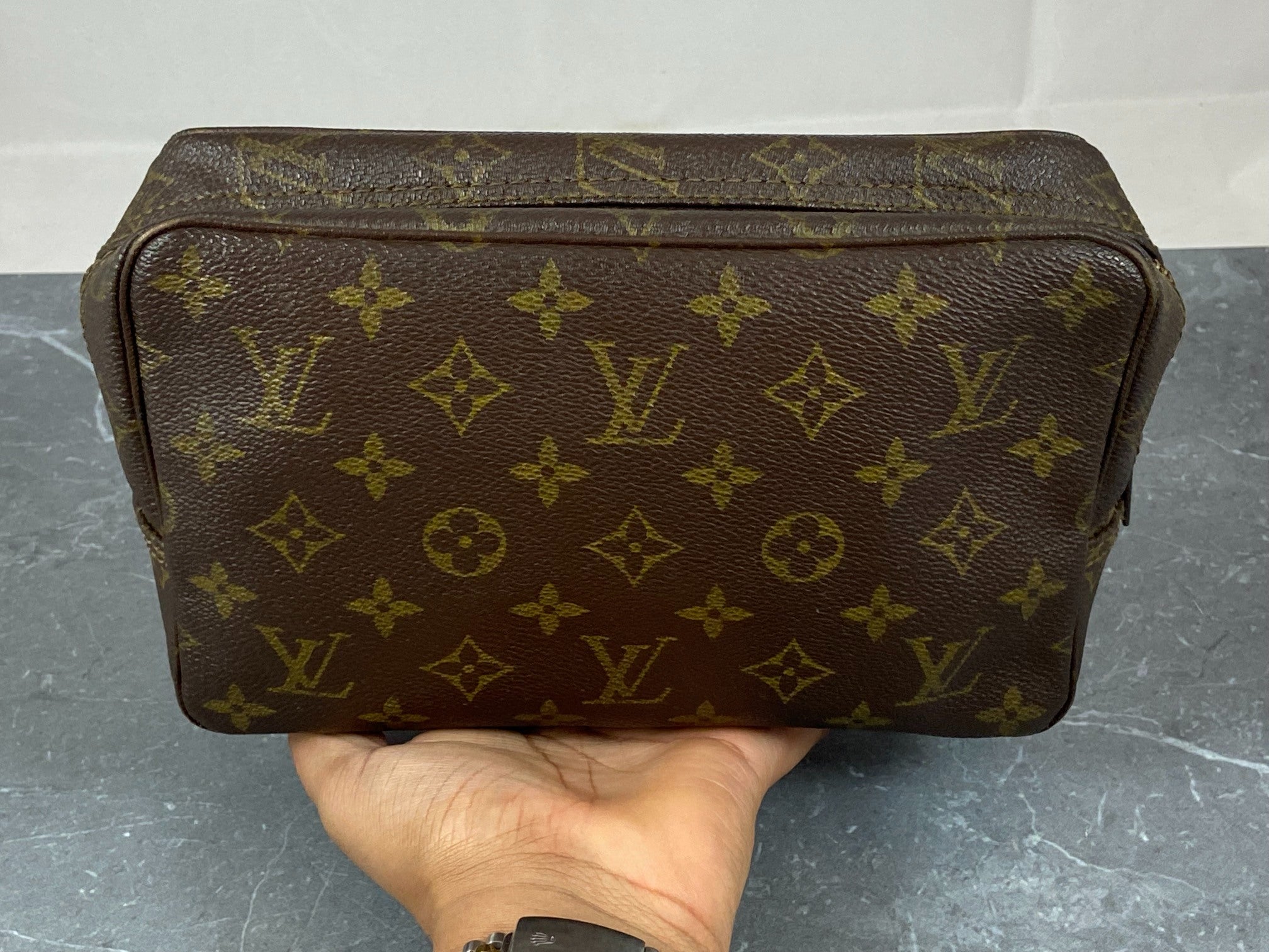 Louis Vuitton Trousse Toilette 23 Monogram Canvas