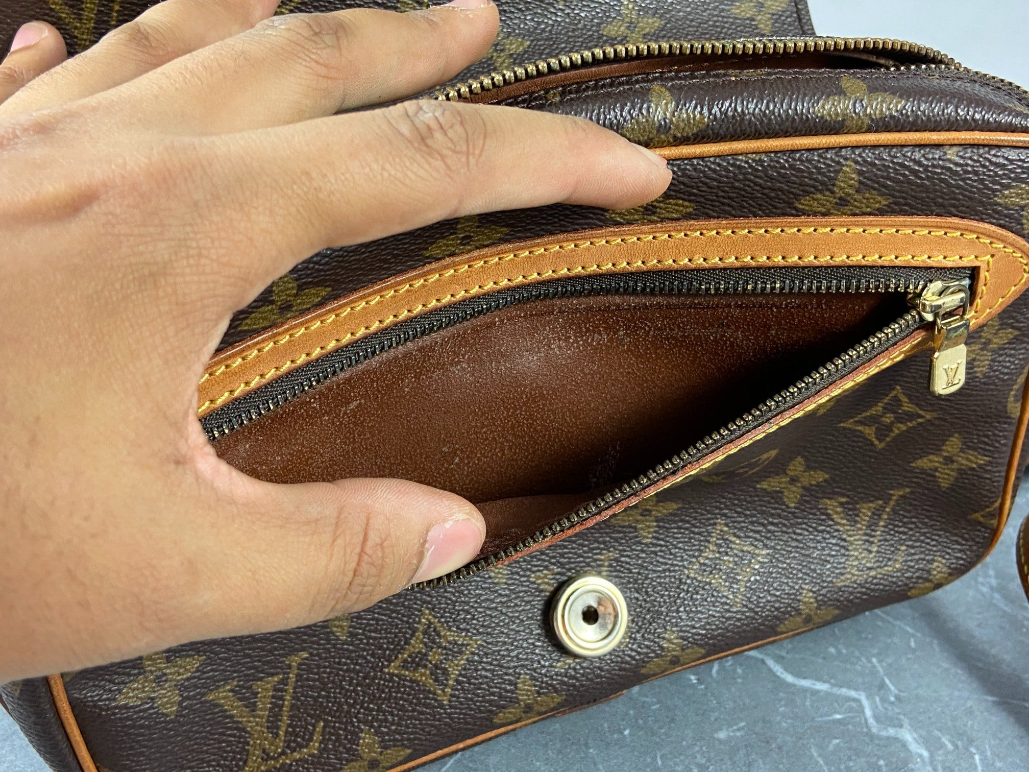 Louis Vuitton Saint Germain Shoulder Bag Monogram Canvas