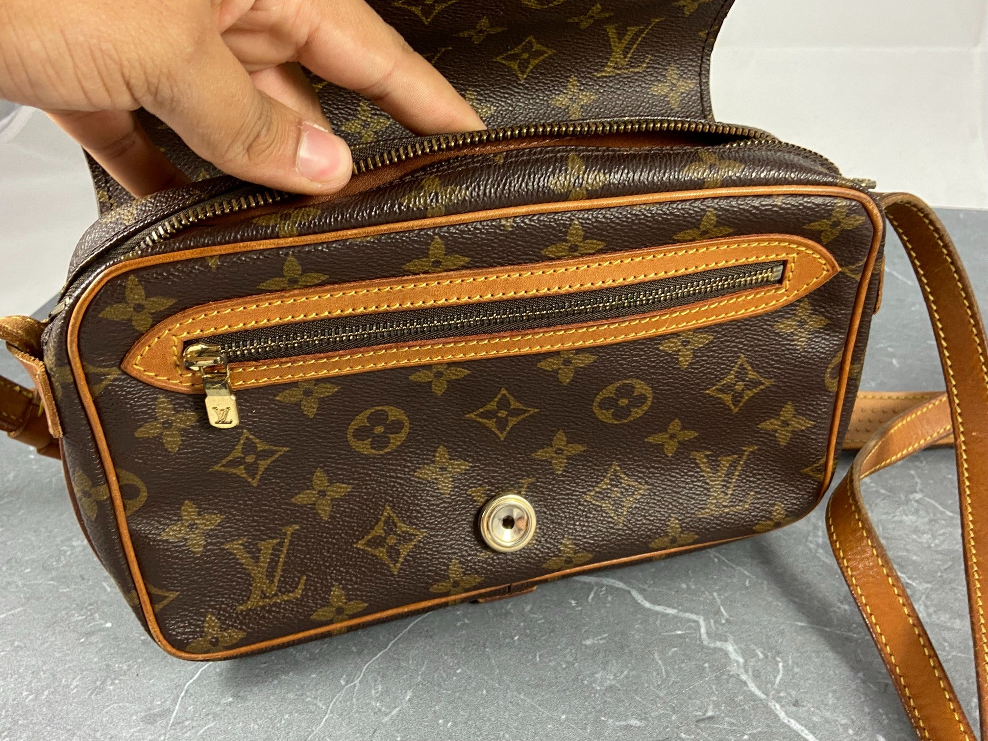 Louis Vuitton Saint Germain Shoulder Bag Monogram Canvas