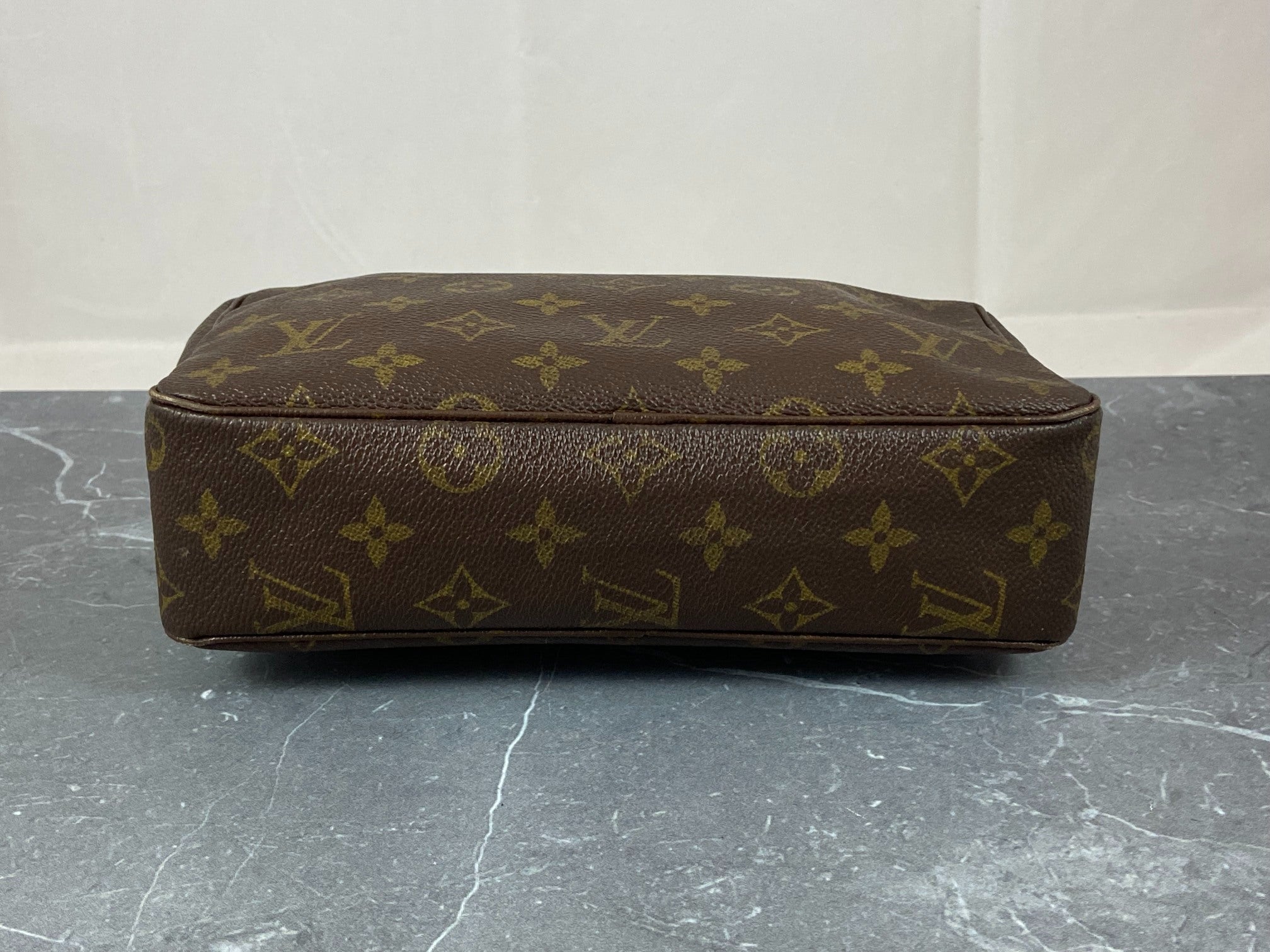 Louis Vuitton Trousse Toilette 23 Monogram Canvas