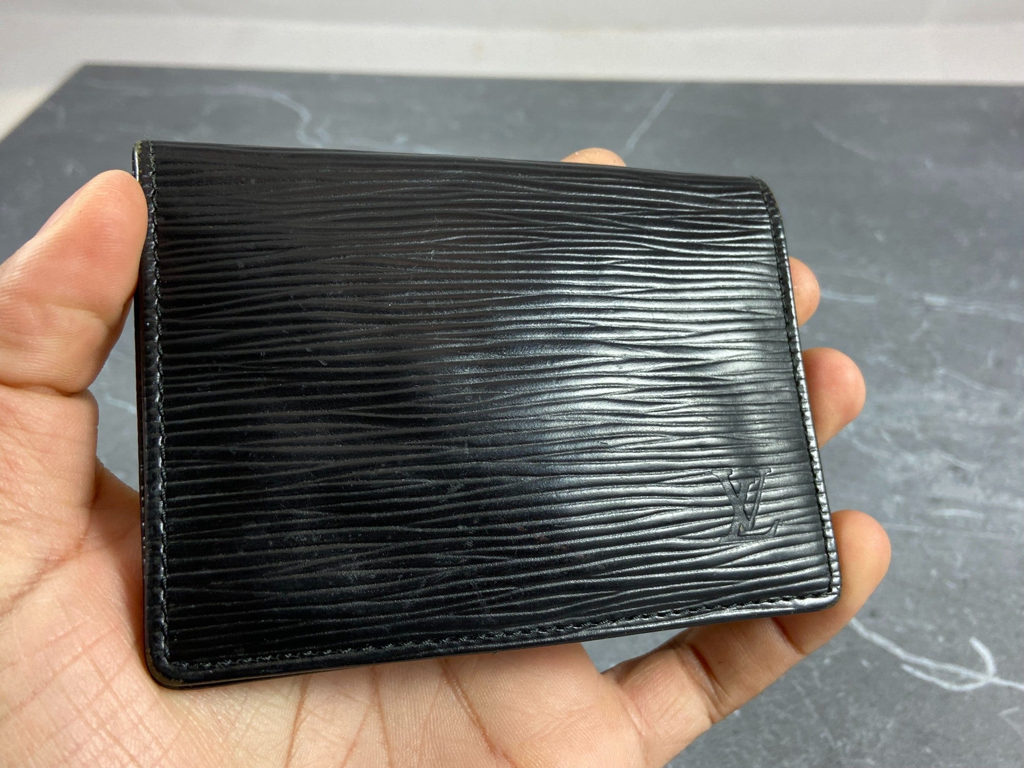 Louis Vuitton Bifold Card Case Black Epi Leather