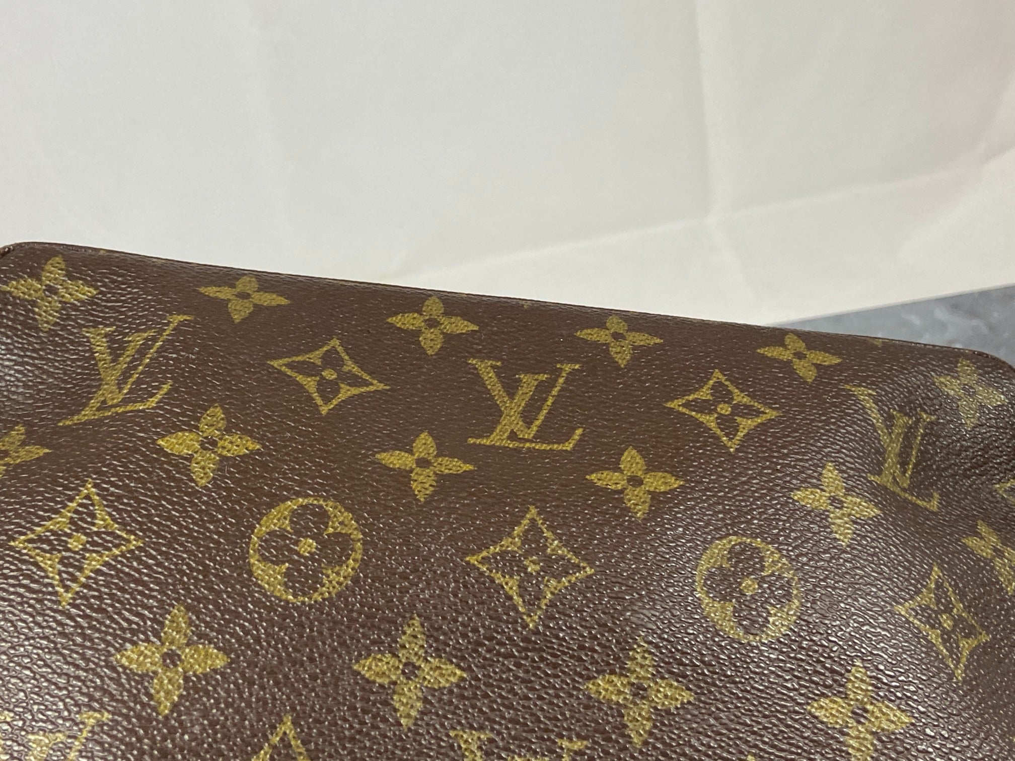 Louis Vuitton Trousse Toilette 23 Monogram Canvas