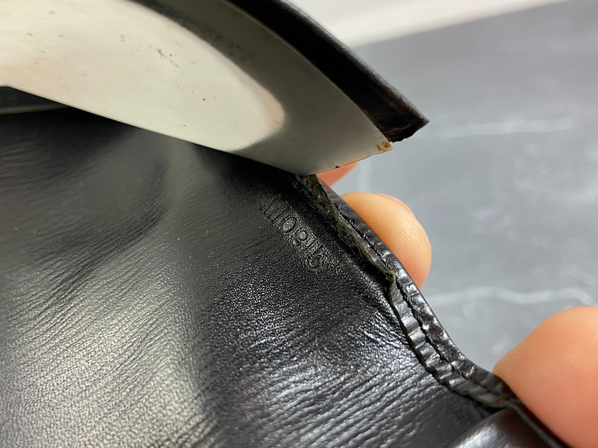 Louis Vuitton Bifold Card Case Black Epi Leather