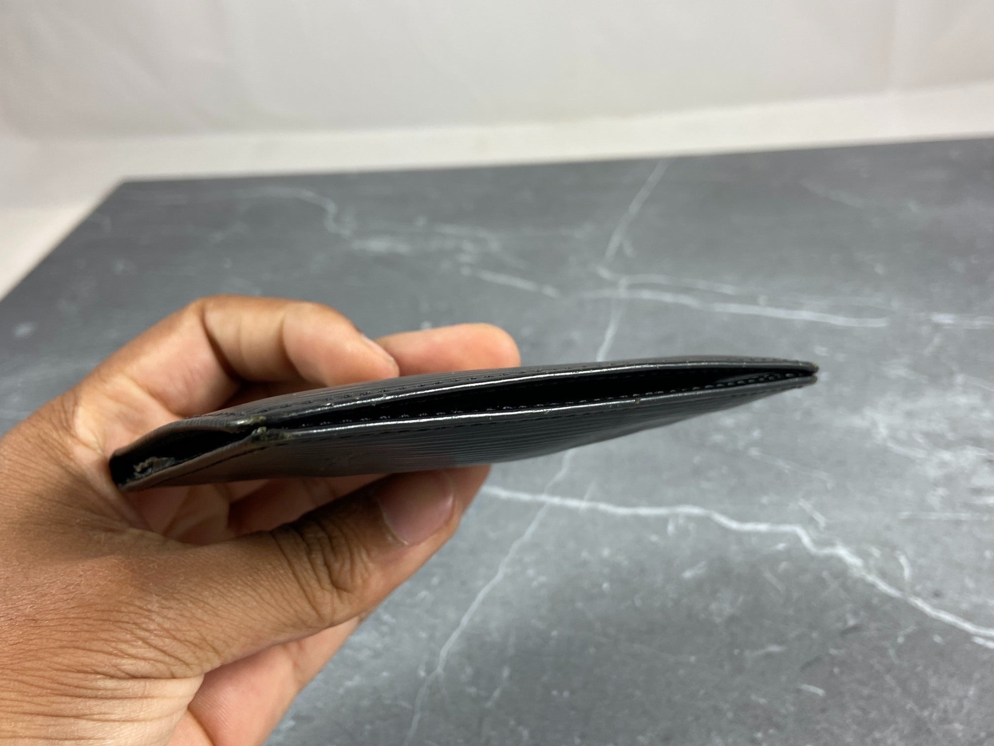 Louis Vuitton Bifold Card Case Black Epi Leather