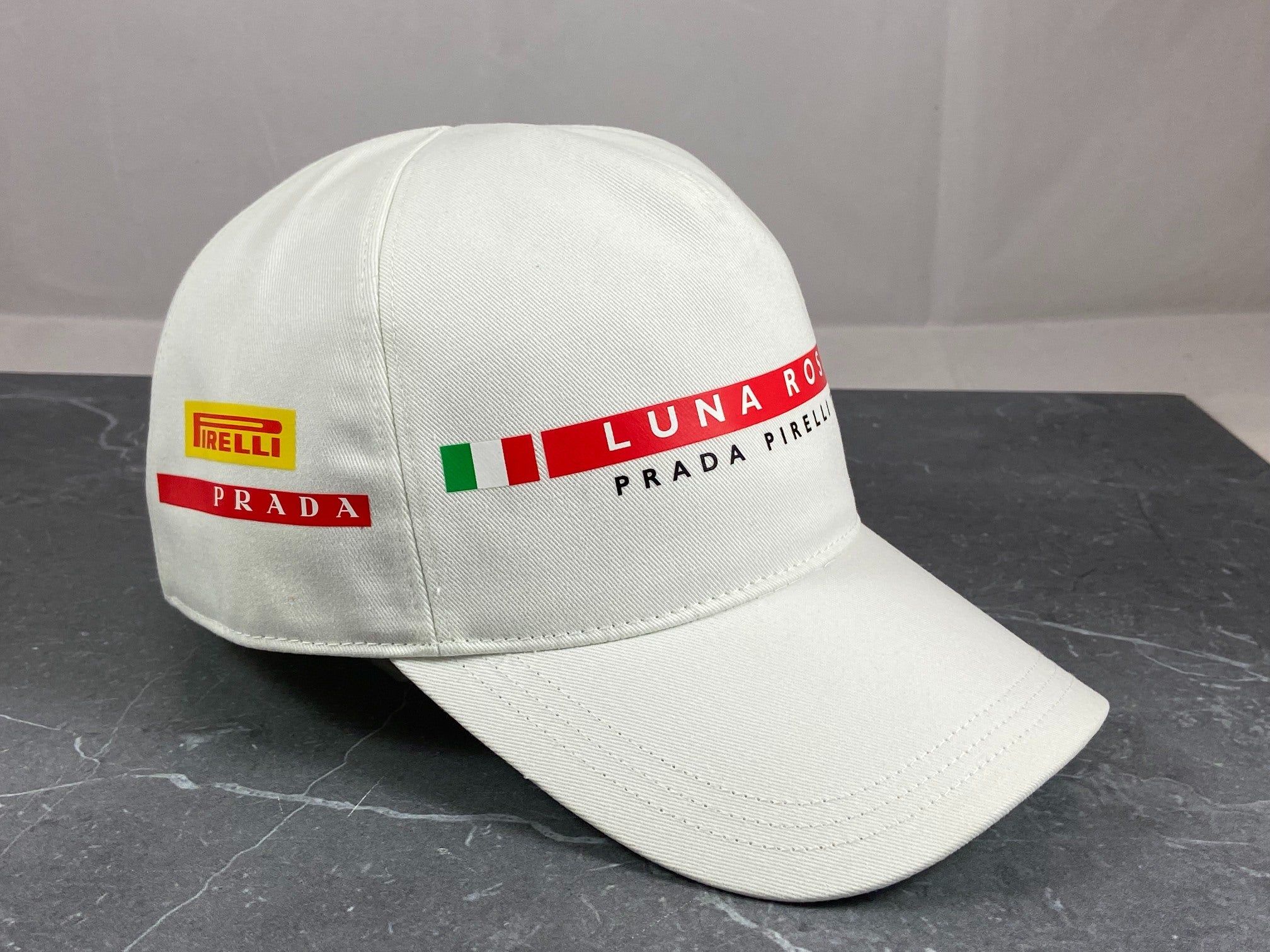 Prada Luna Rossa Cap Bianco