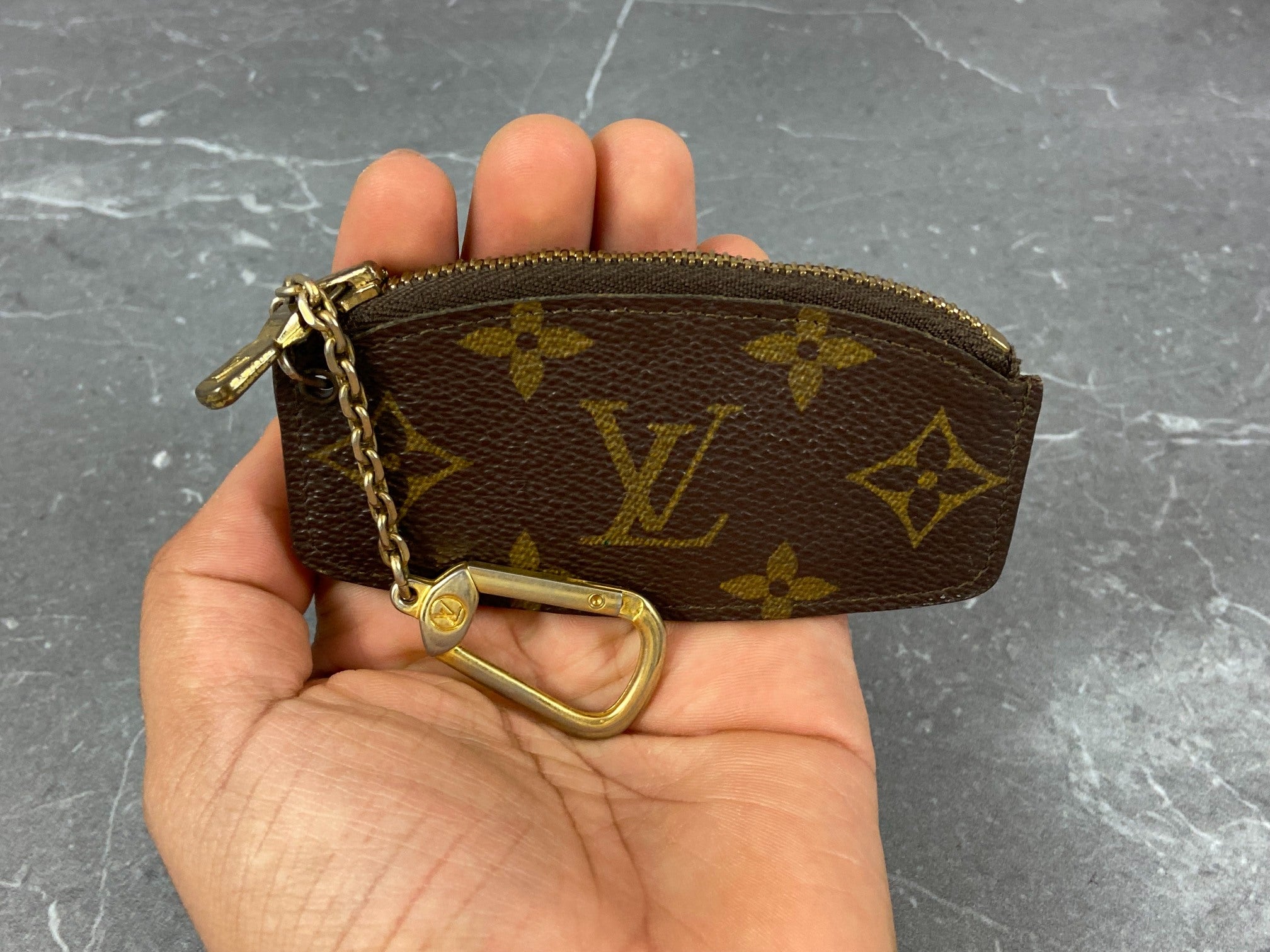 Louis Vuitton Pochette Cles Key Pouch Monogram Canvas incl. Box