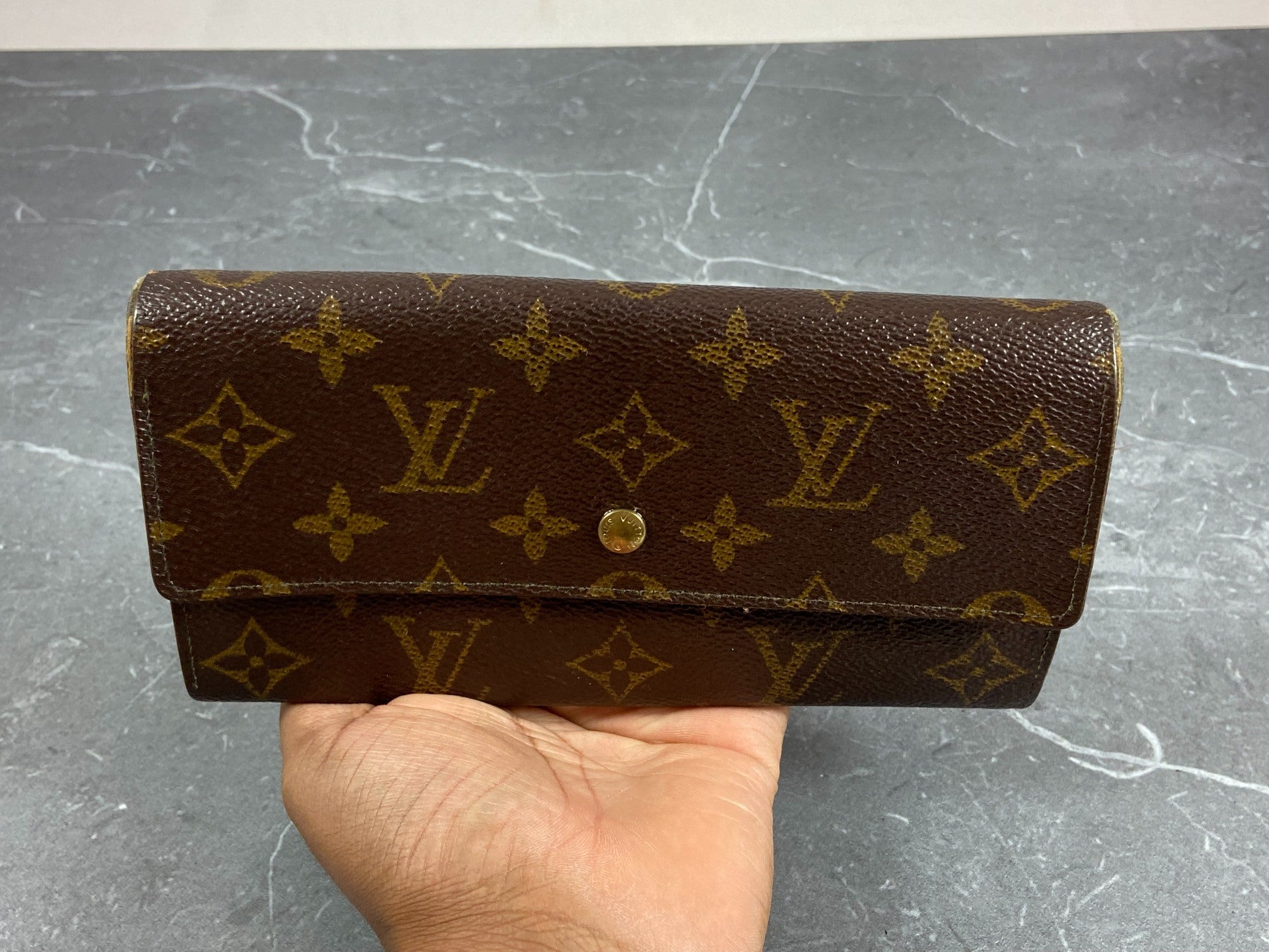 Louis Vuitton Sarah Wallet Monogram Canvas