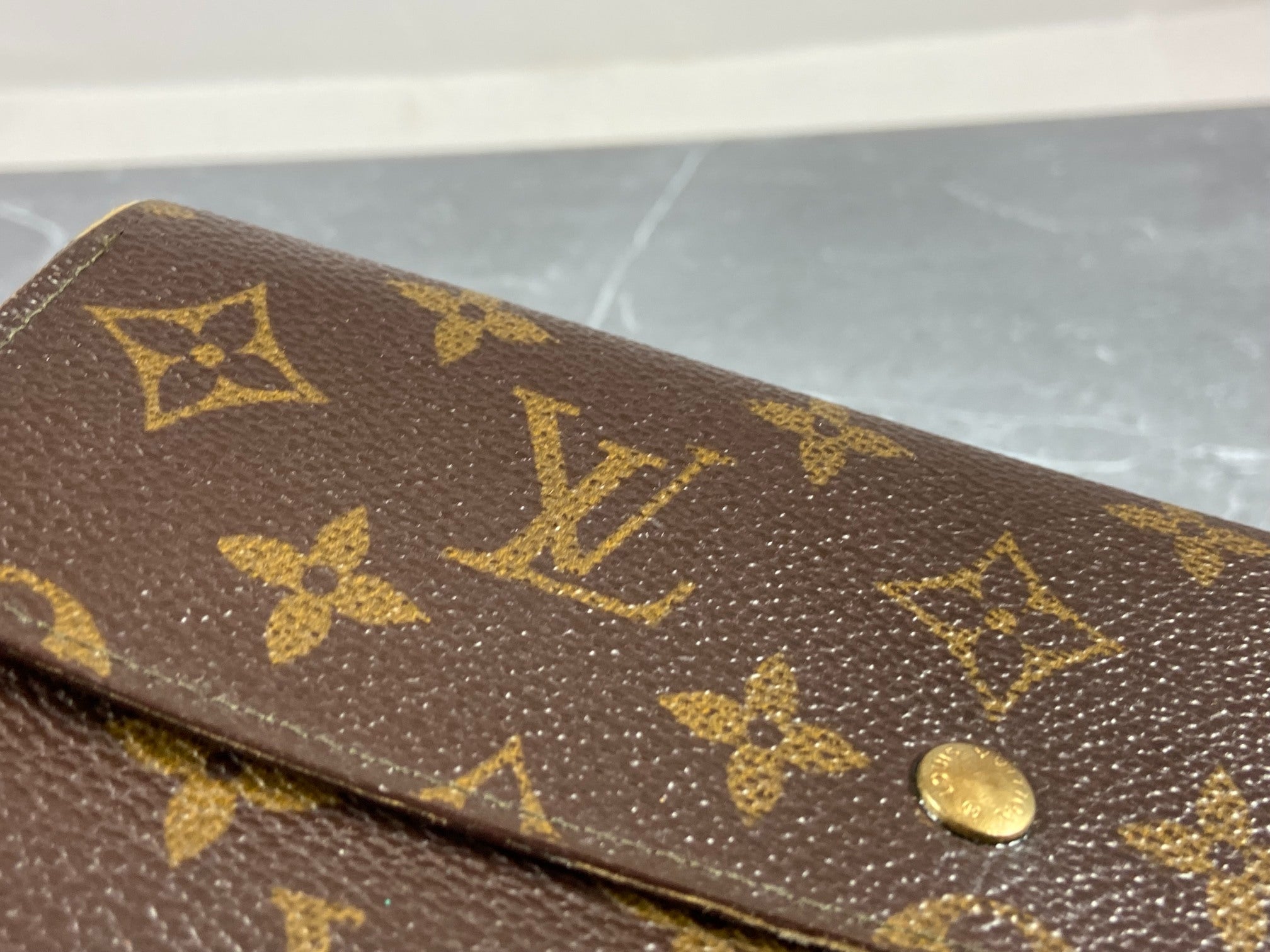 Louis Vuitton Sarah Wallet Monogram Canvas