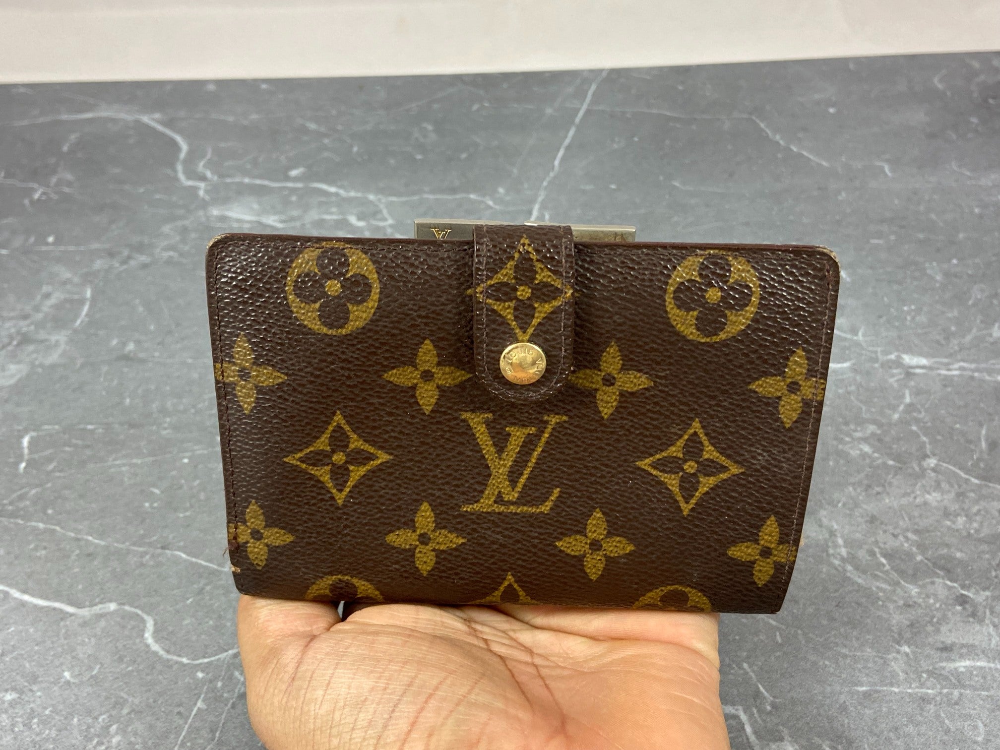 Louis Vuitton Monogram Canvas