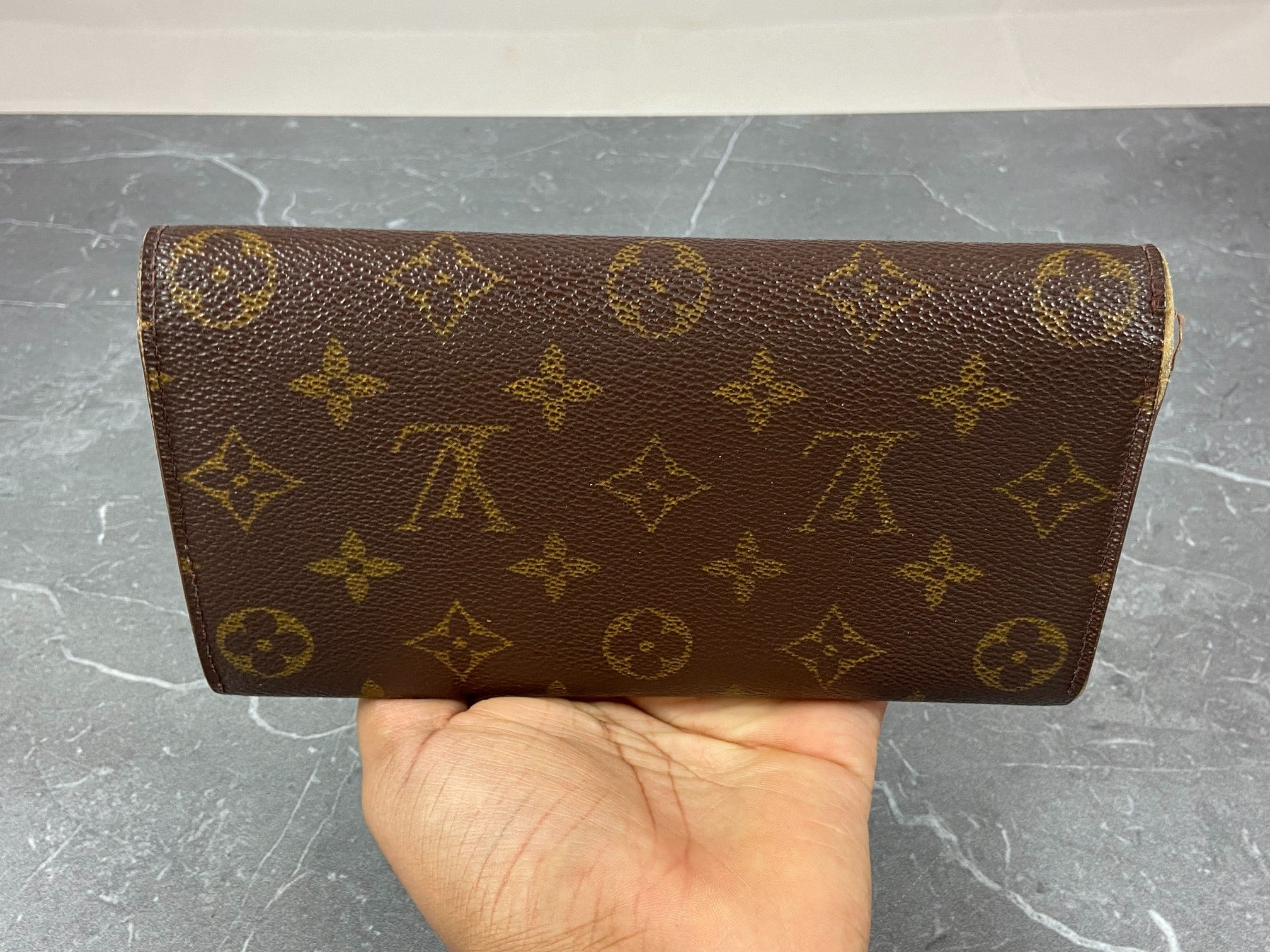 Louis Vuitton Sarah Wallet Monogram Canvas