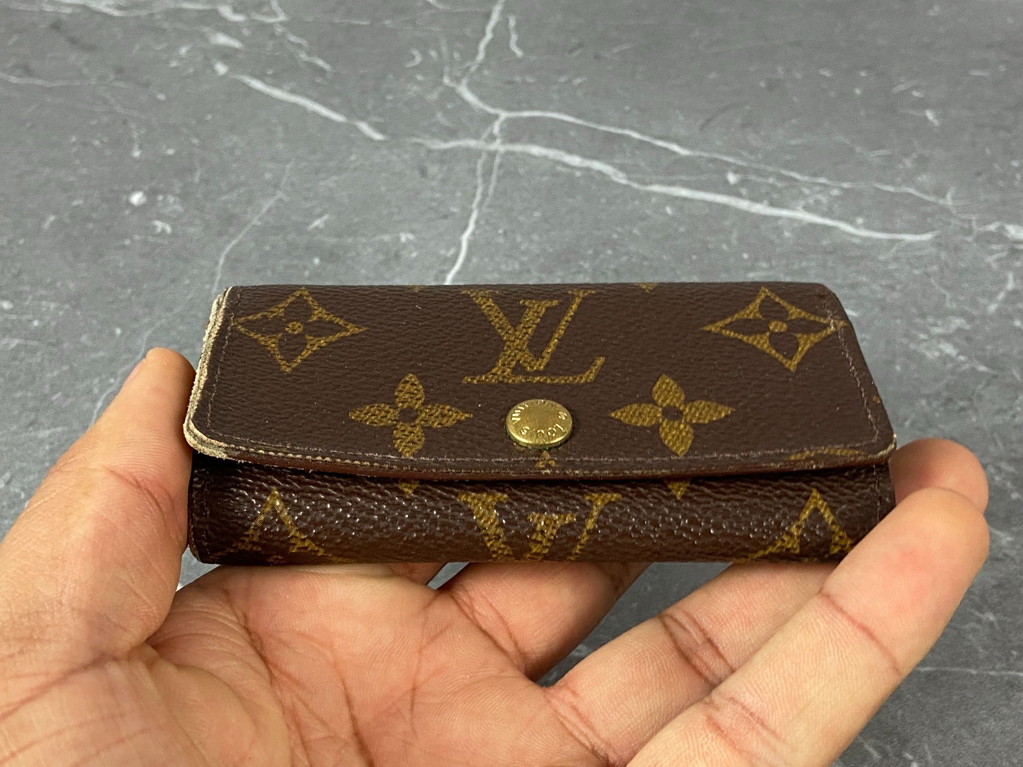 Louis Vuitton 4 Key Holder Monogram Canvas