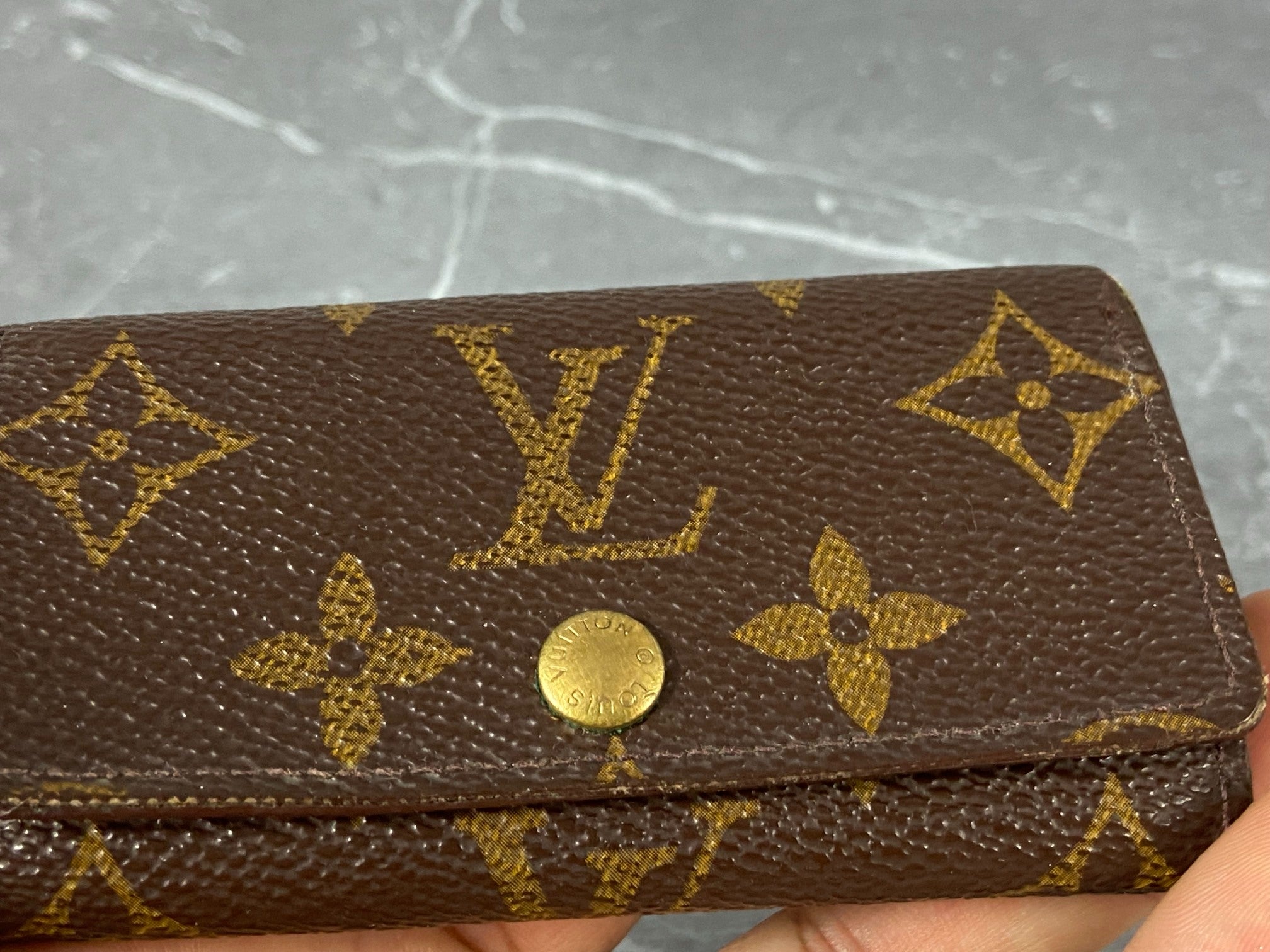 Louis Vuitton 4 Key Holder Monogram Canvas