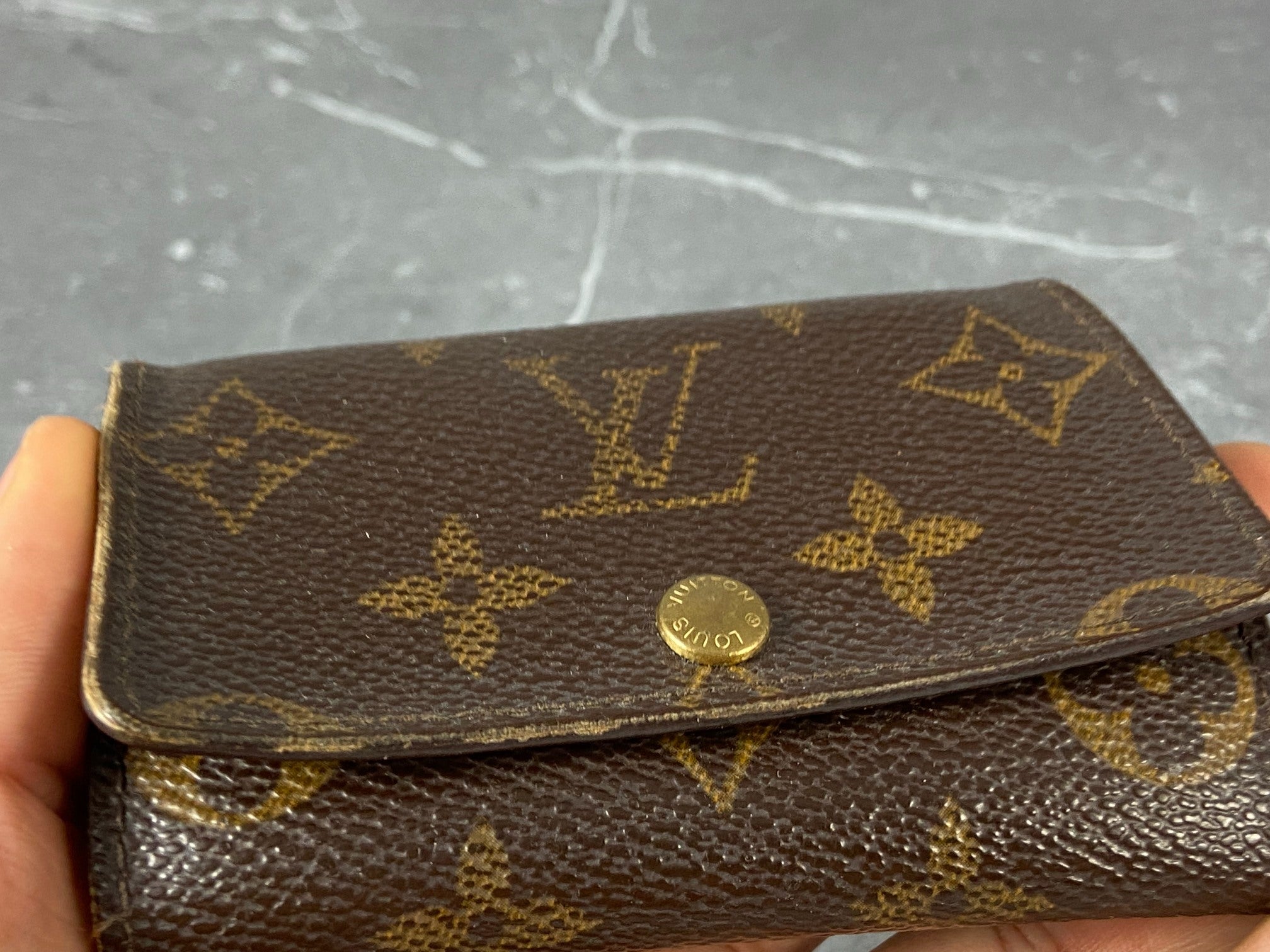 Louis Vuitton 6 Key Holder Monogram Canvas