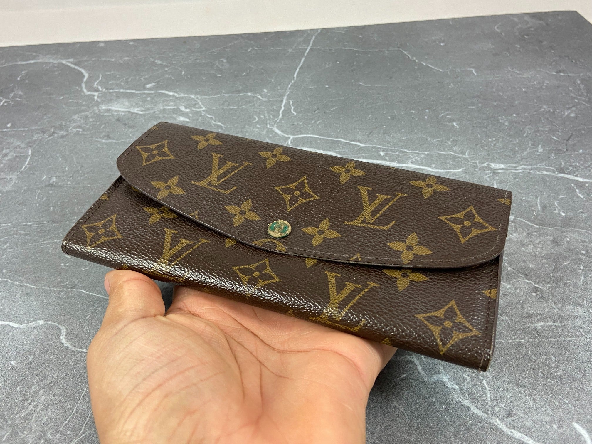 Louis Vuitton Emelie Wallet Monogram Canvas
