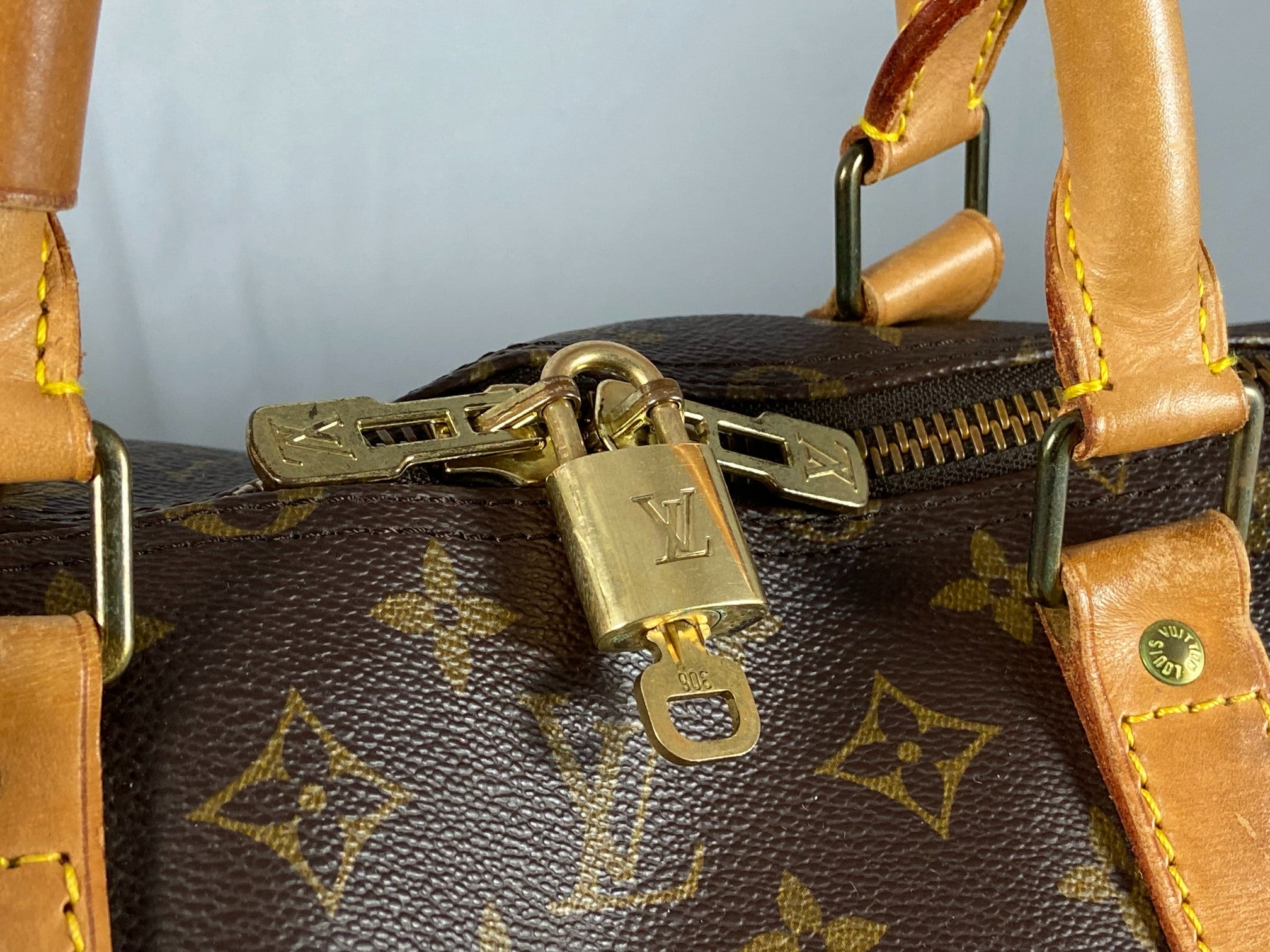 Louis Vuitton Keepall 60 Bandoulière Monogram Canvas