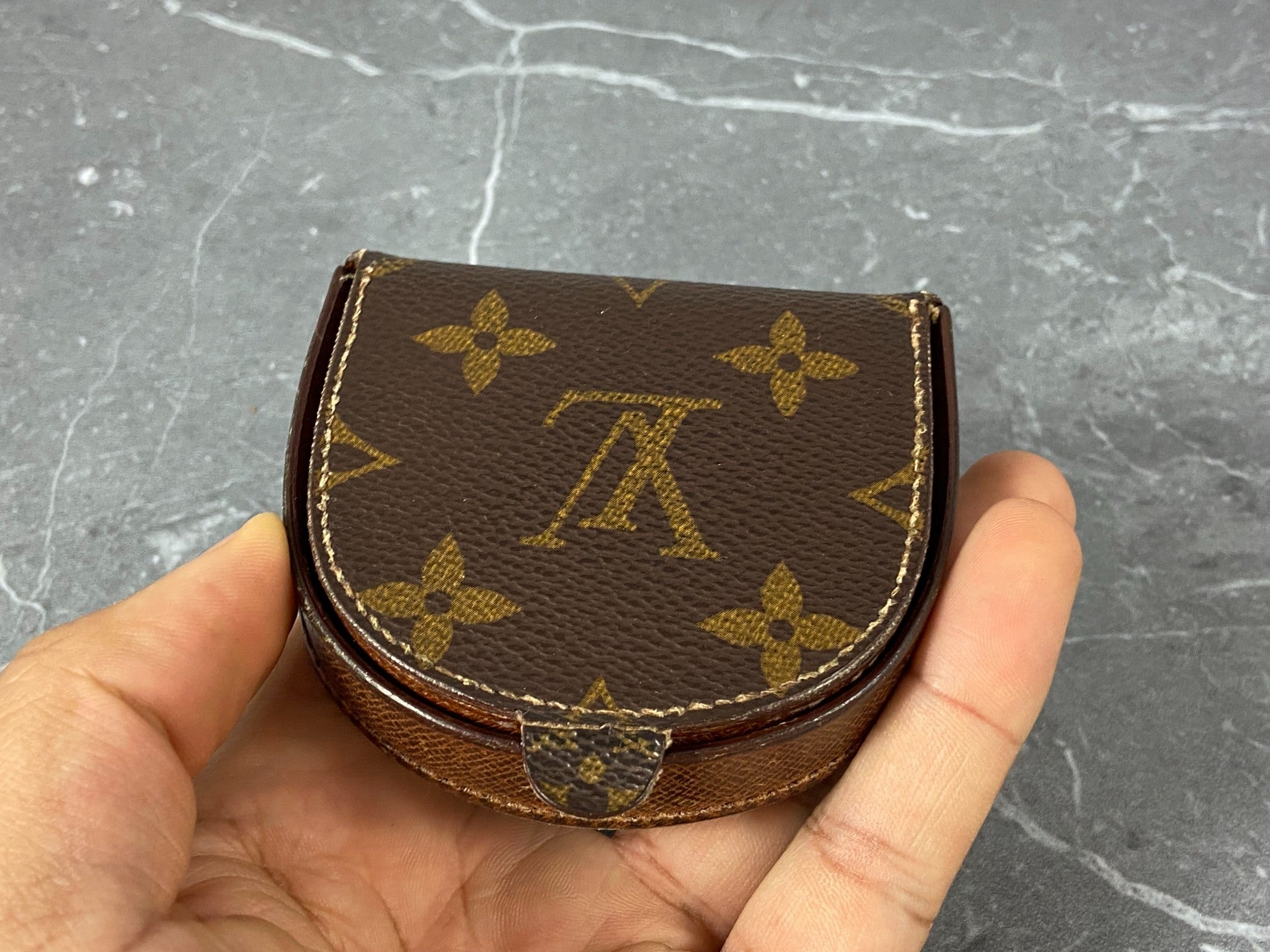 Louis Vuitton Coin Wallet Gousset Monogram Canvas