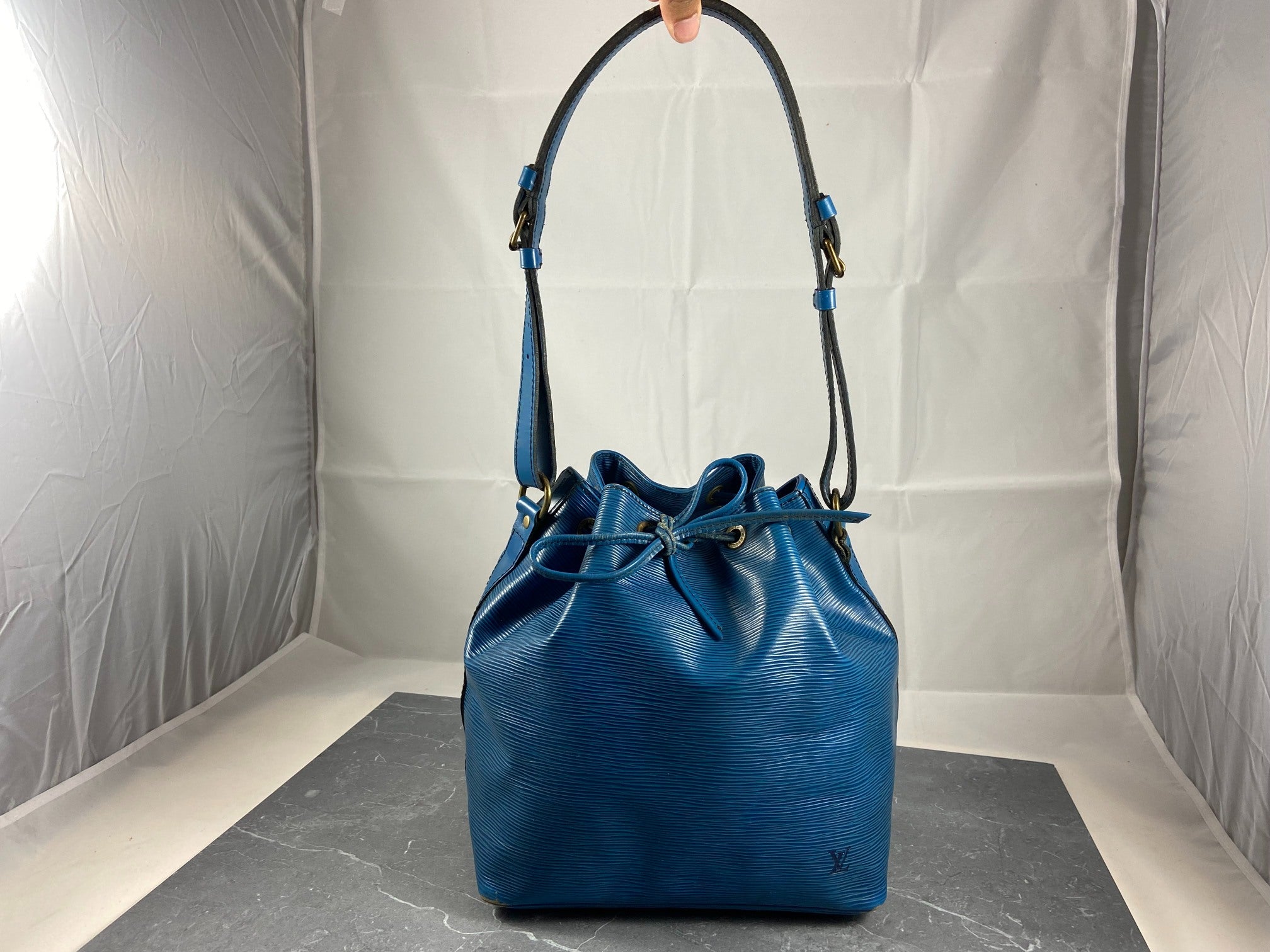 Louis Vuitton Sac Noé Petit Blue Epi Leather