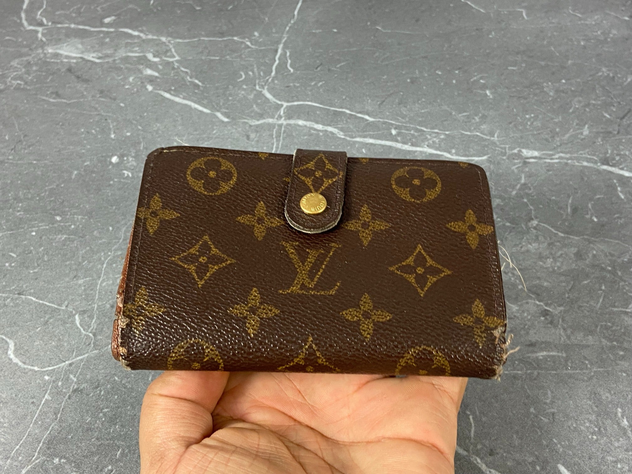 Louis Vuitton Monogram Canvas