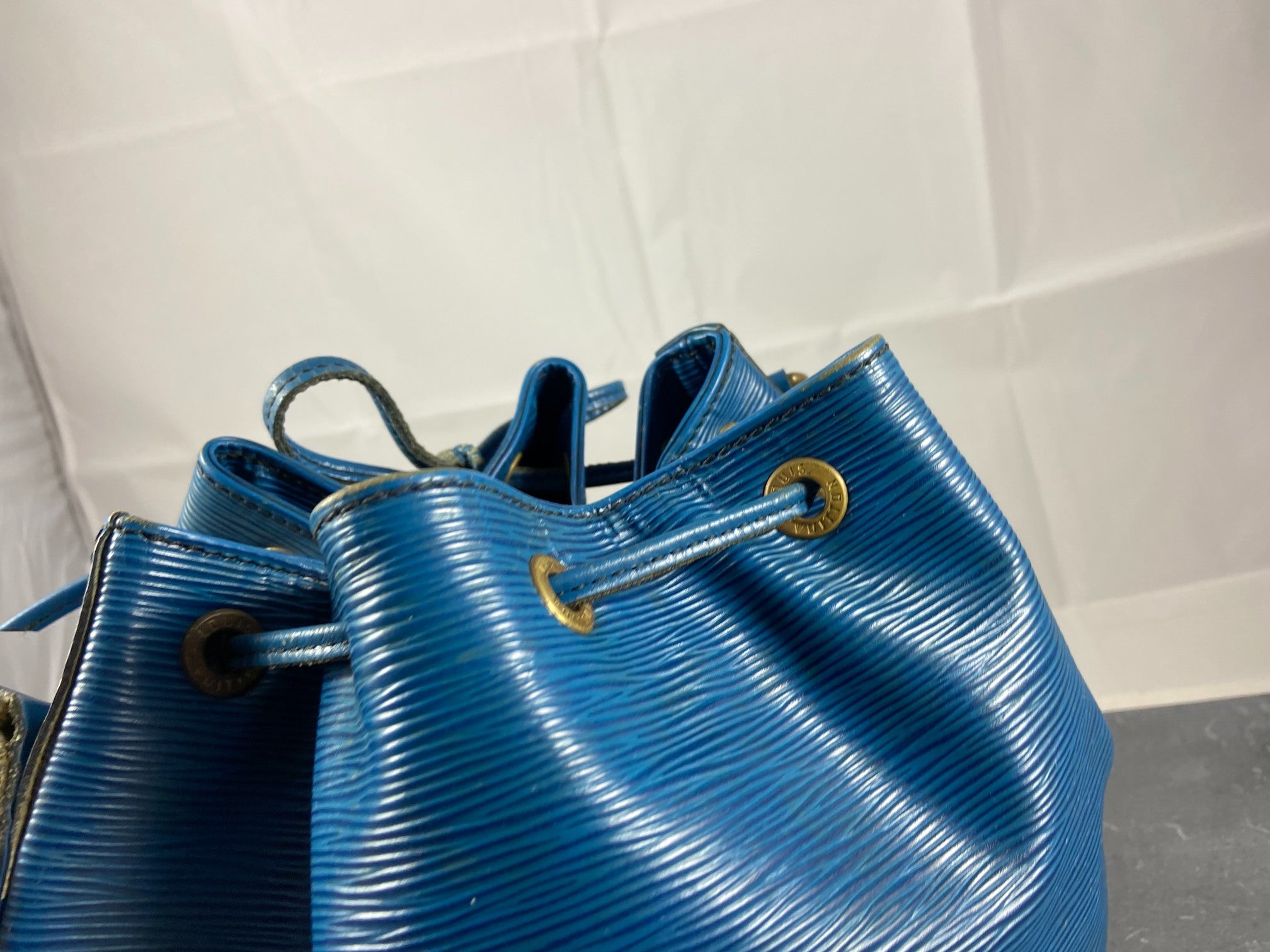 Louis Vuitton Sac Noé Petit Blue Epi Leather