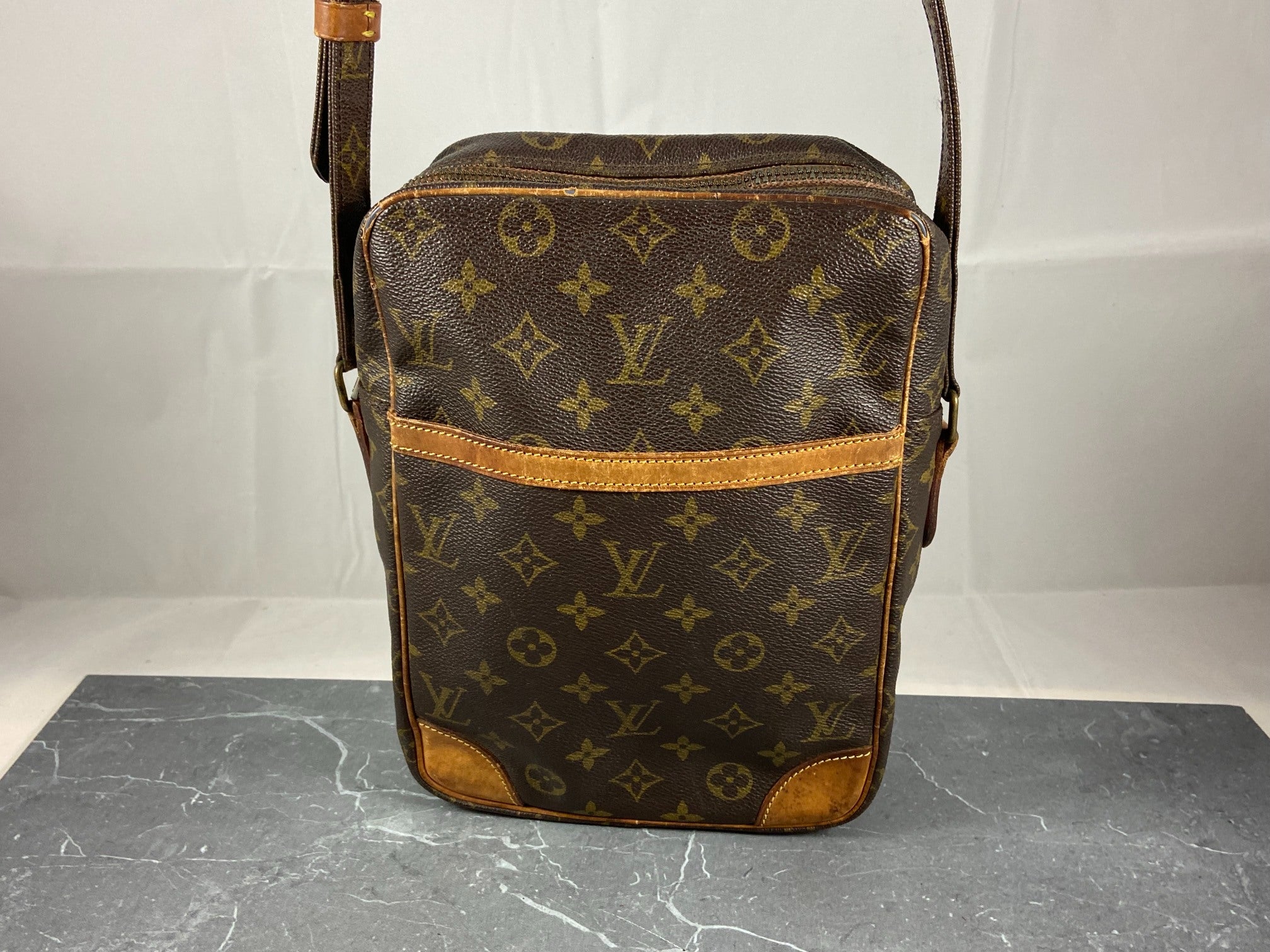 Louis Vuitton Danube MM Monogram Canvas