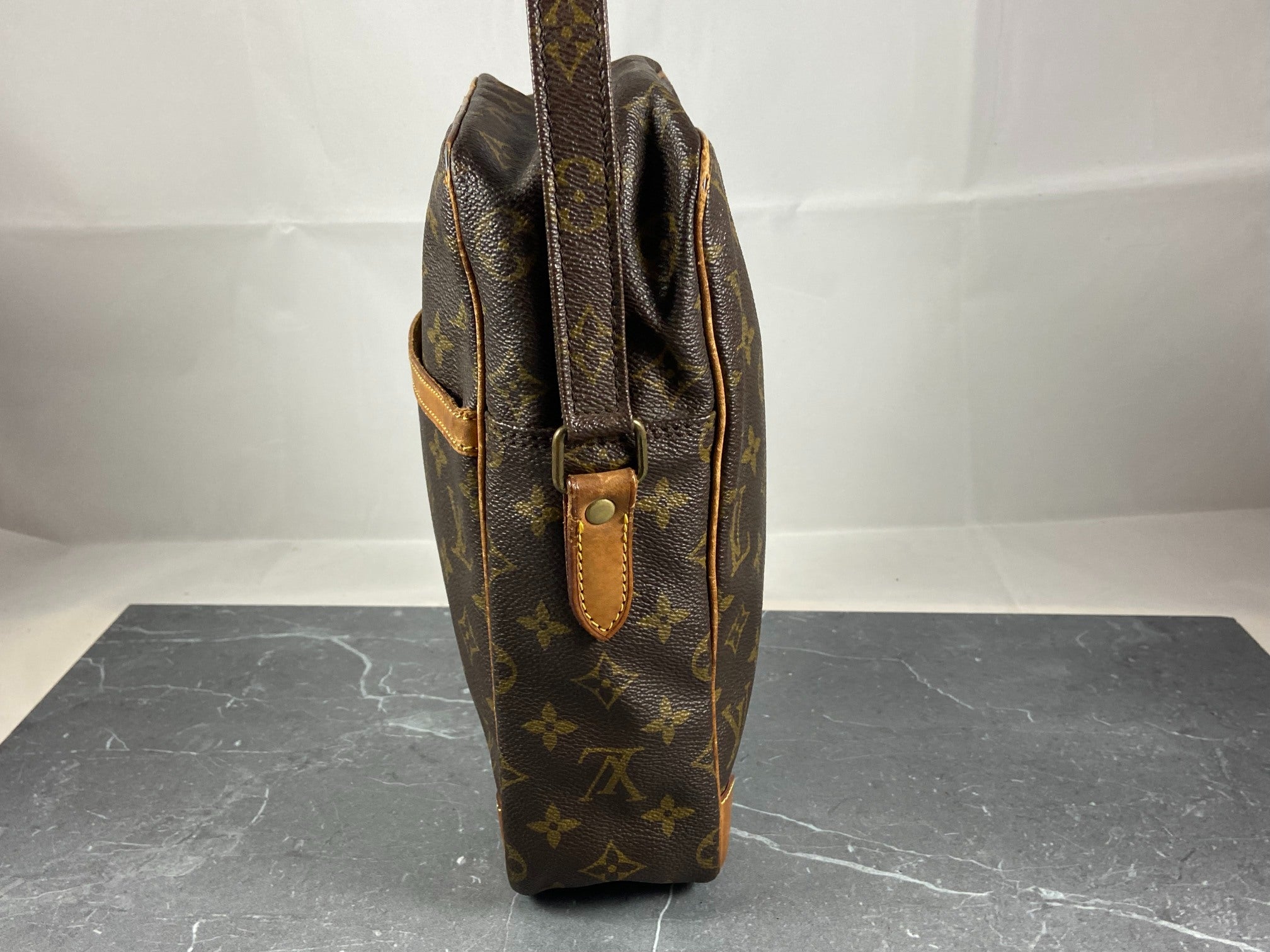 Louis Vuitton Danube MM Monogram Canvas