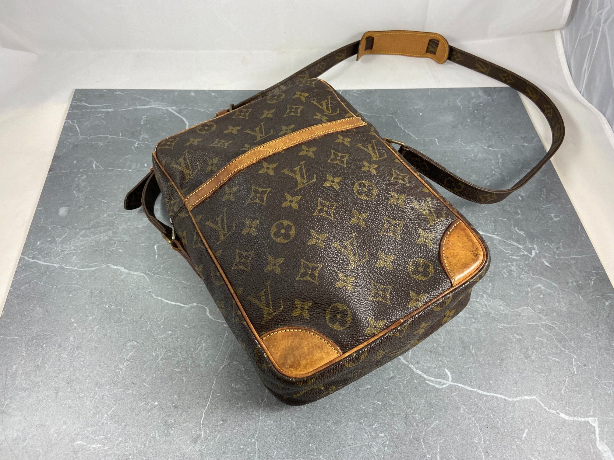 Louis Vuitton Danube MM Monogram Canvas