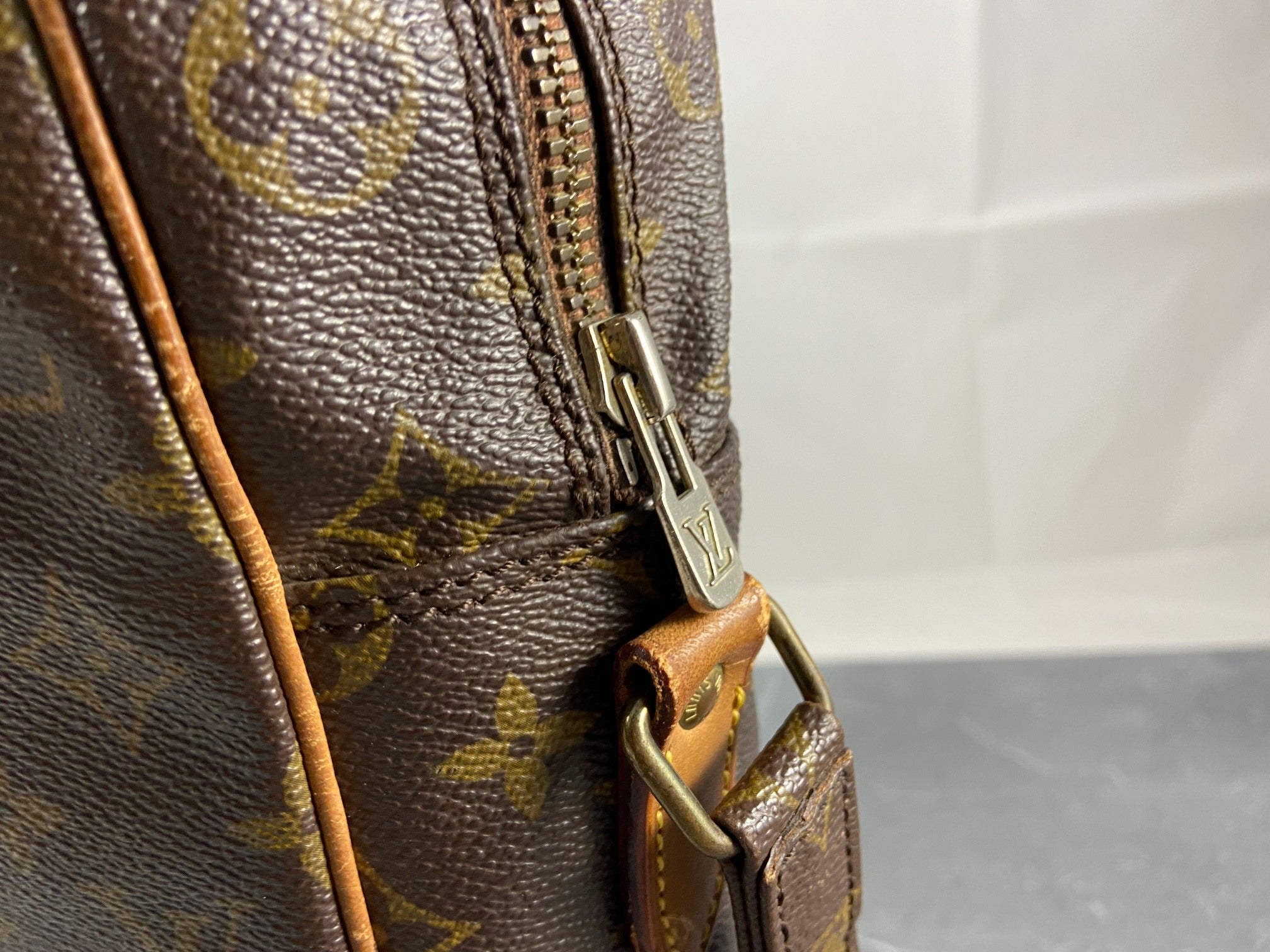 Louis Vuitton Danube MM Monogram Canvas