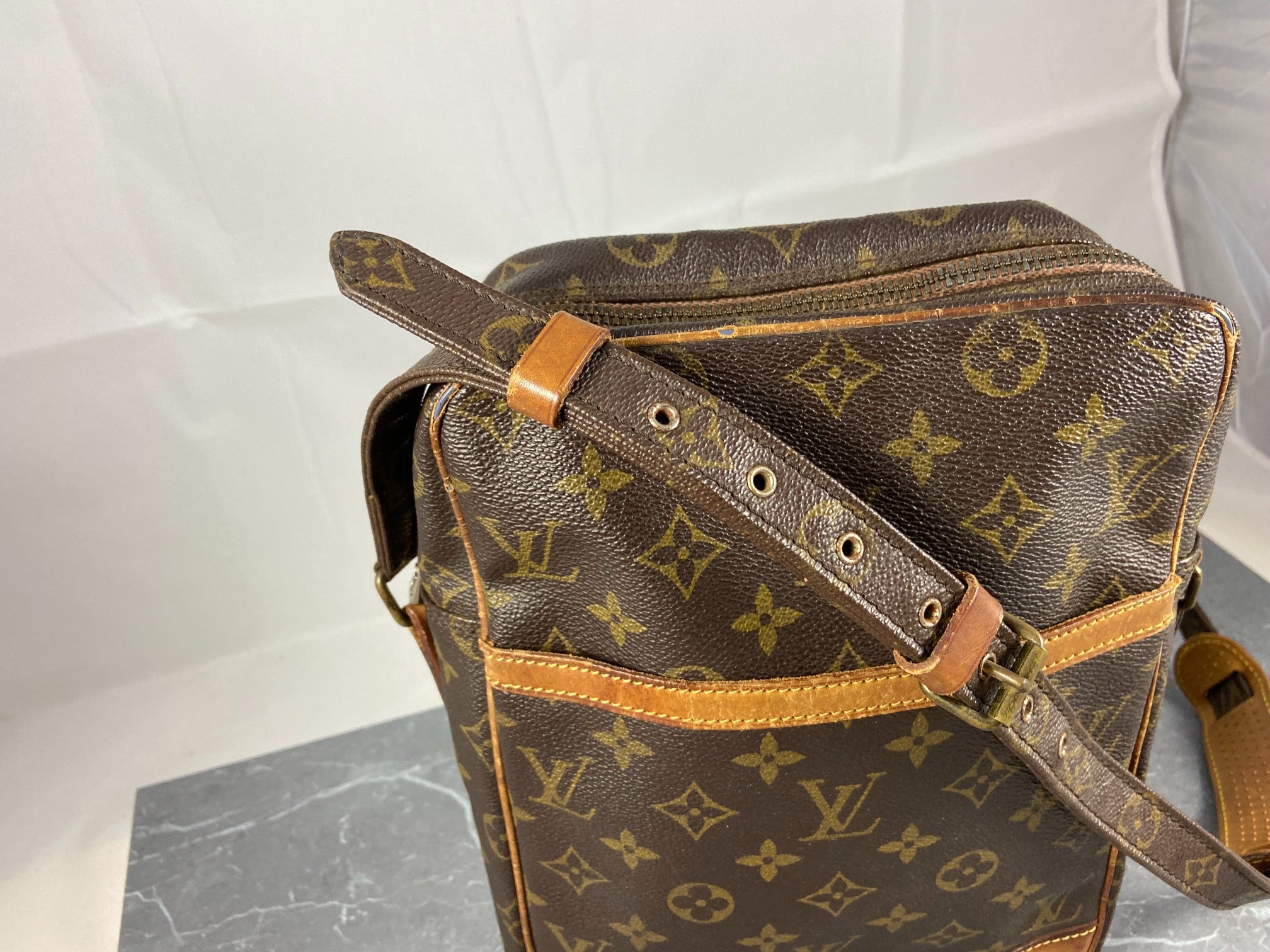 Louis Vuitton Danube MM Monogram Canvas