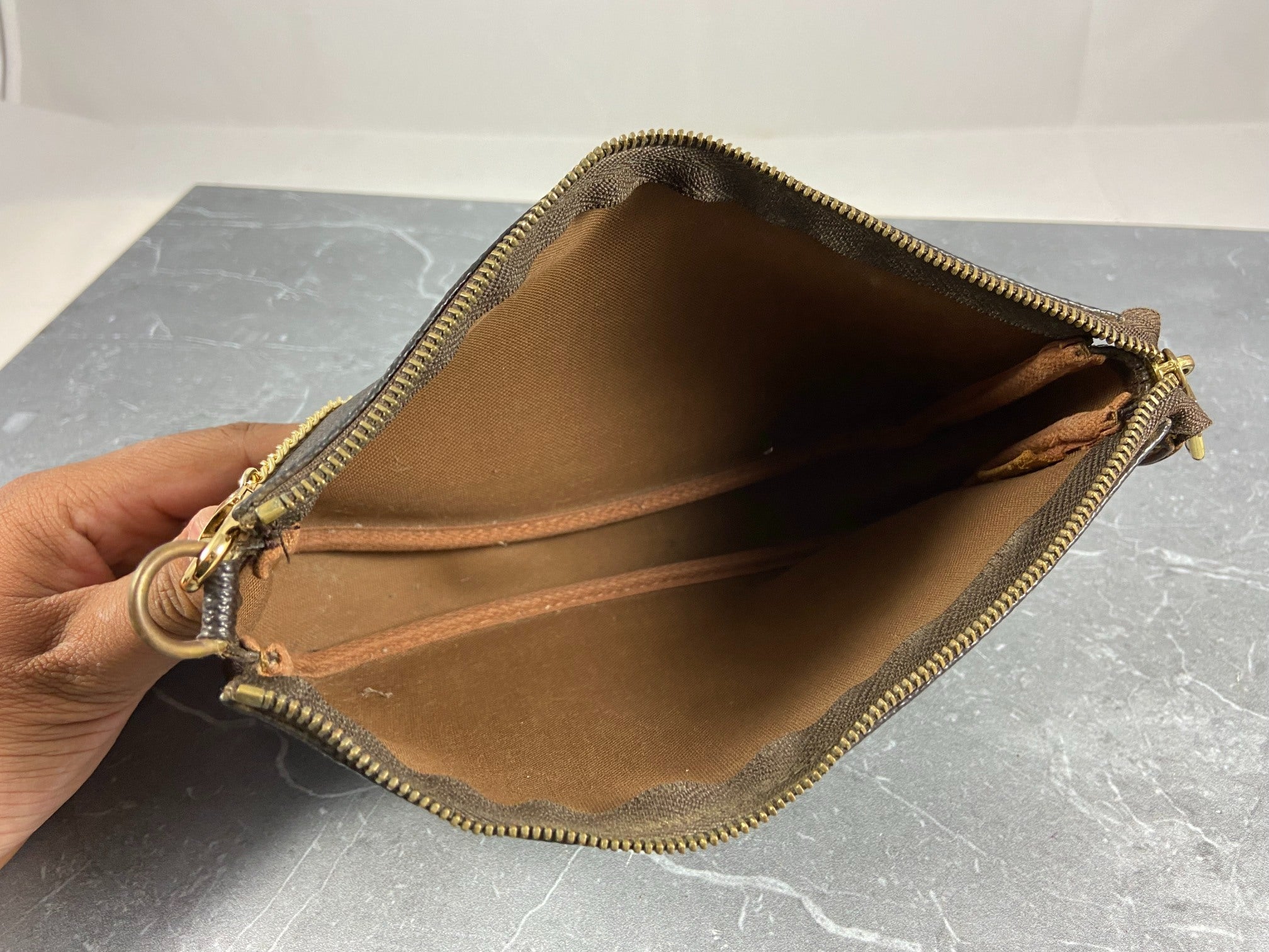 Louis Vuitton Pochette Accessoires Monogram Canvas