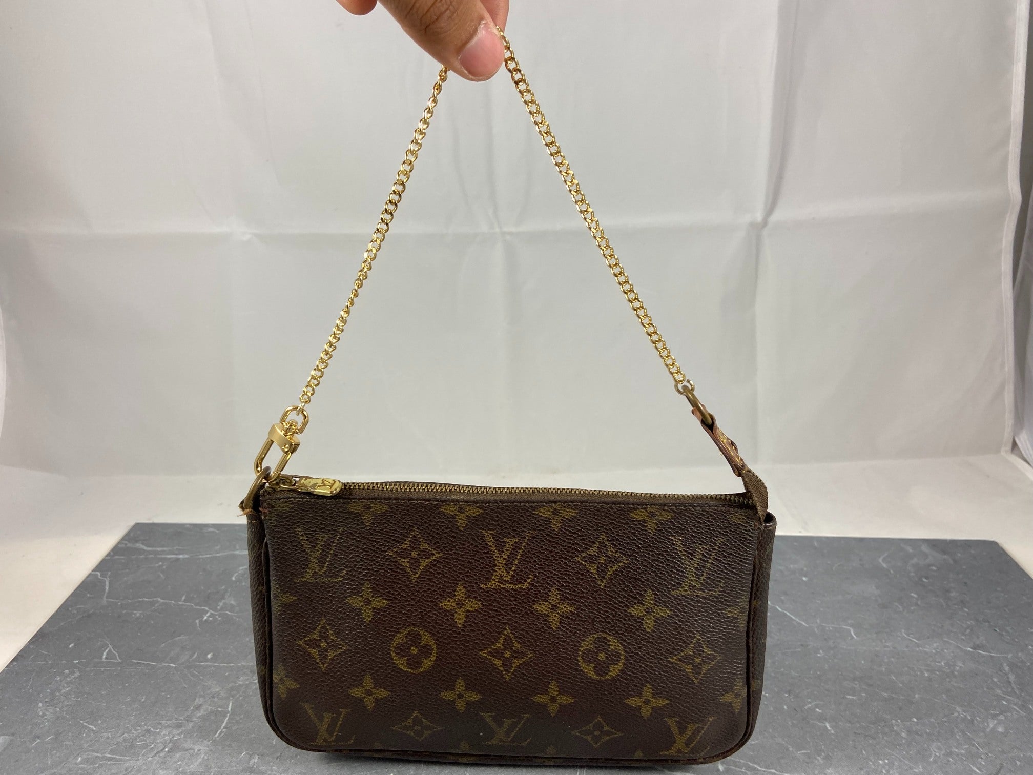 Louis Vuitton Pochette Accessoires Monogram Canvas